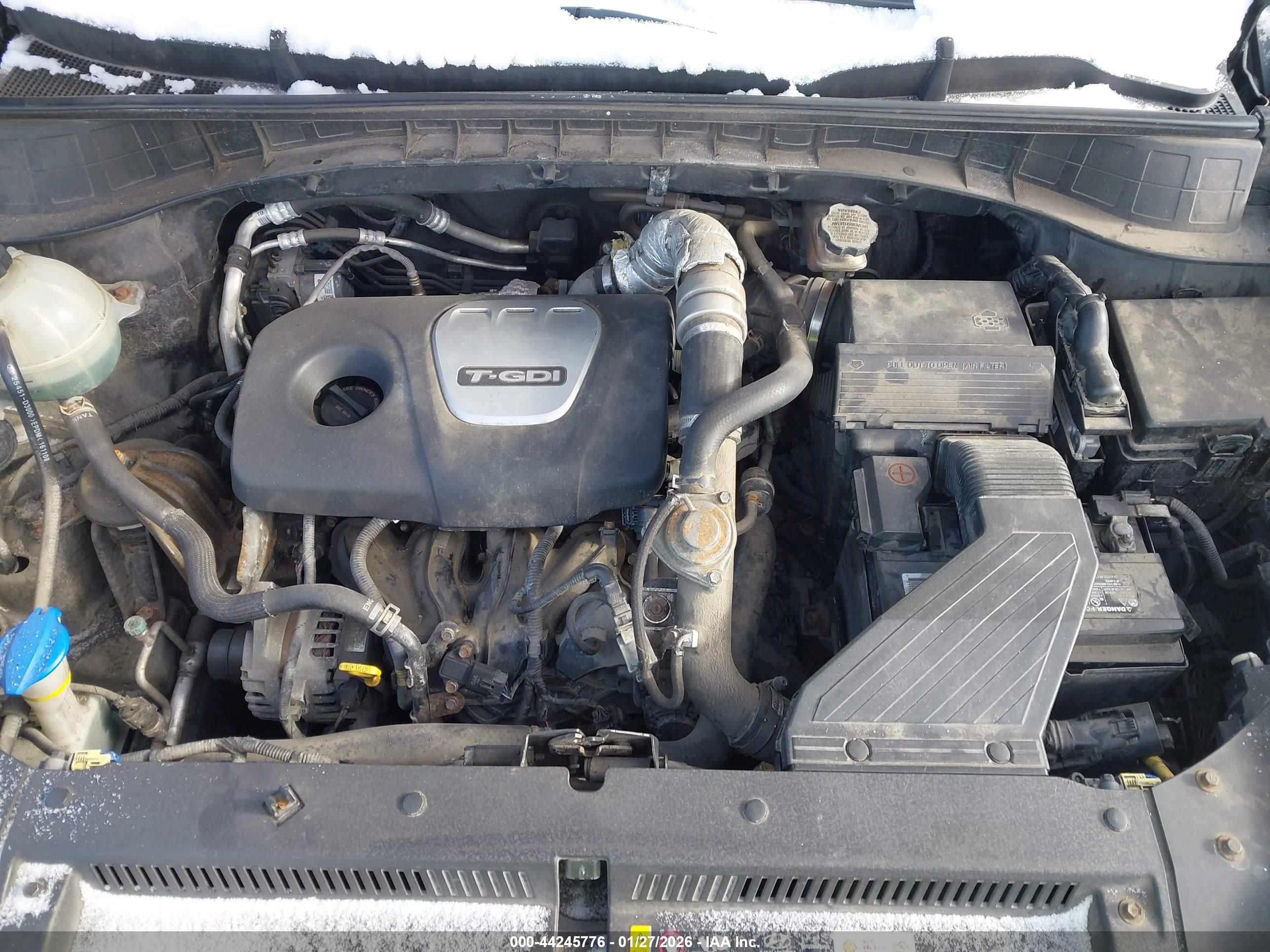 HYUNDAI TUCSON image 10