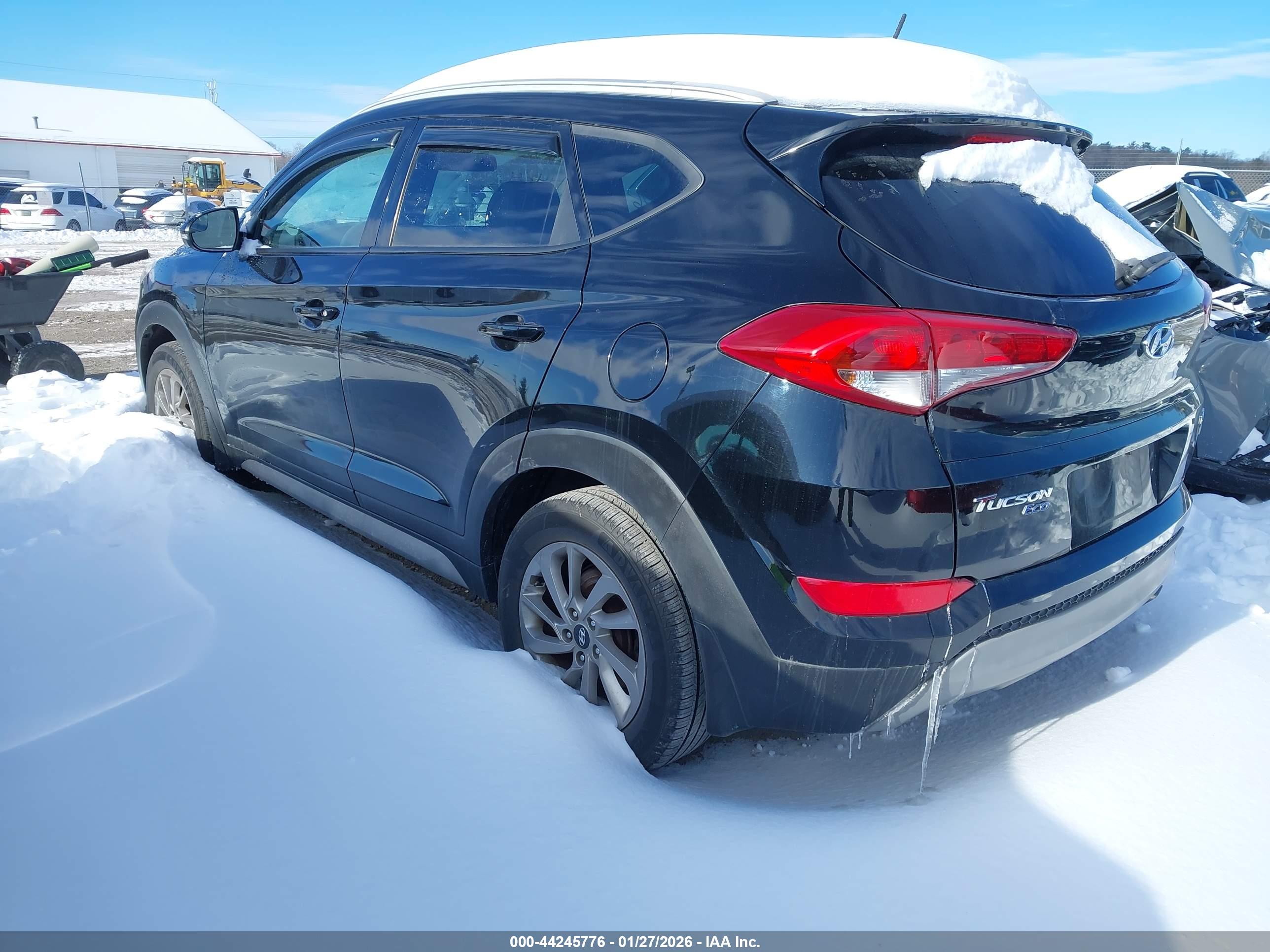HYUNDAI TUCSON image 3