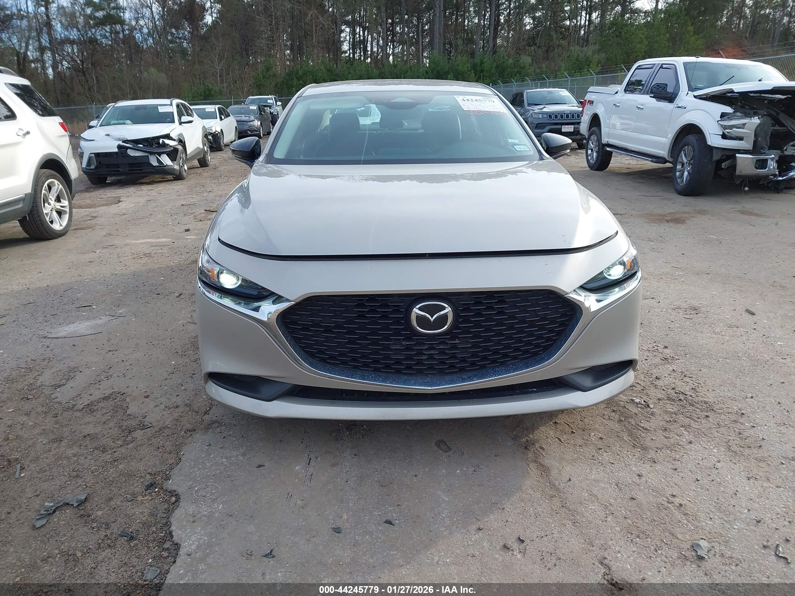 MAZDA MAZDA3 image 6