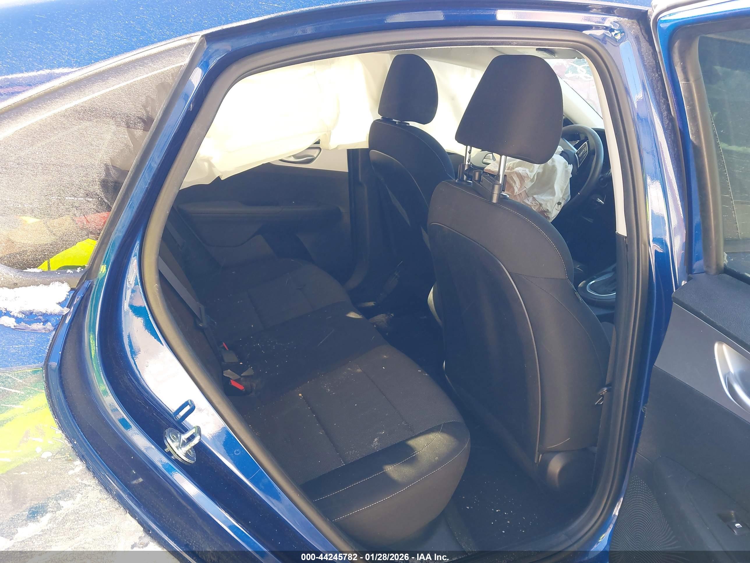 KIA FORTE image 8