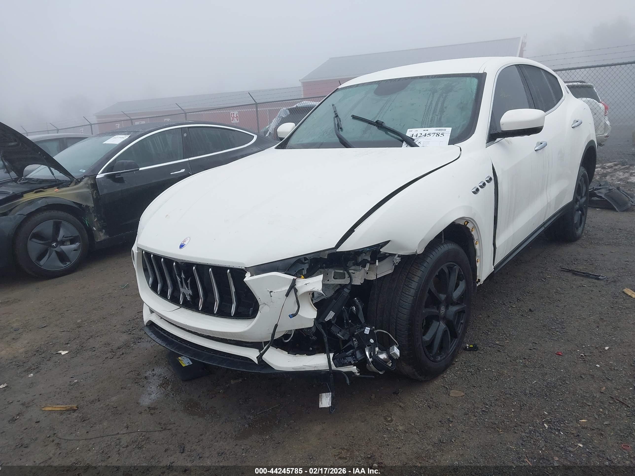 MASERATI LEVANTE image 6