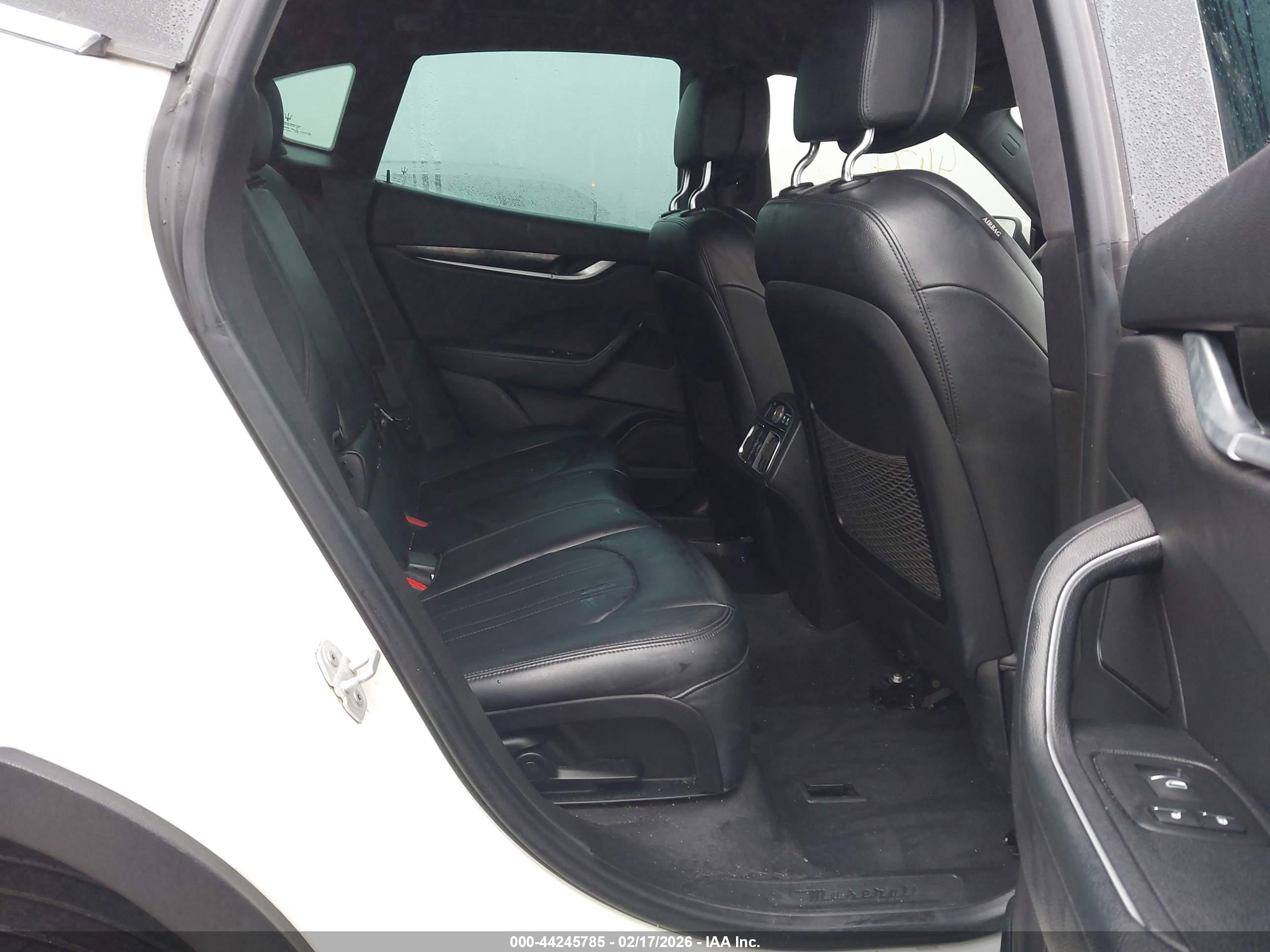MASERATI LEVANTE image 8