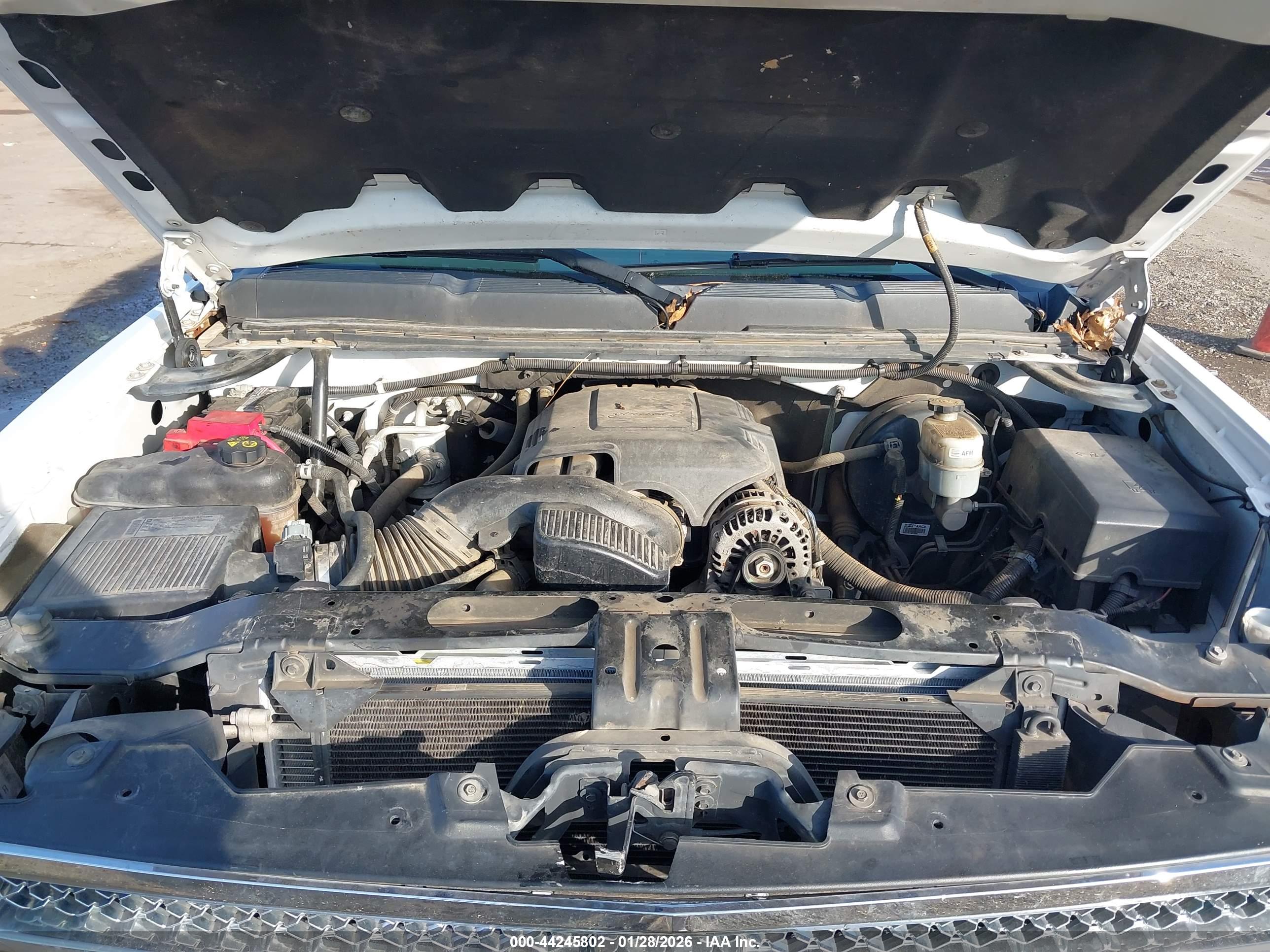 CHEVROLET SILVERADO image 10