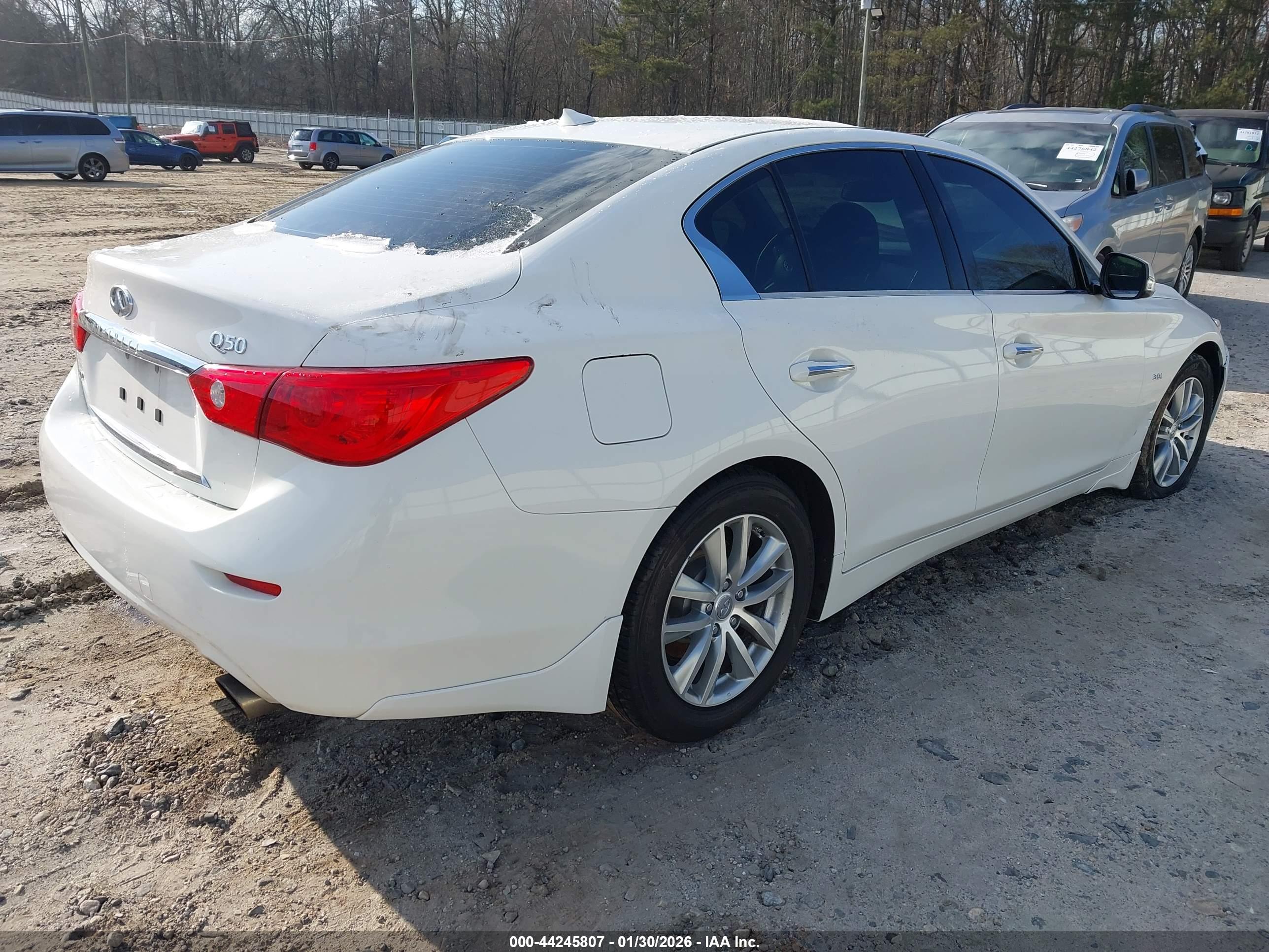INFINITI Q50 image 4