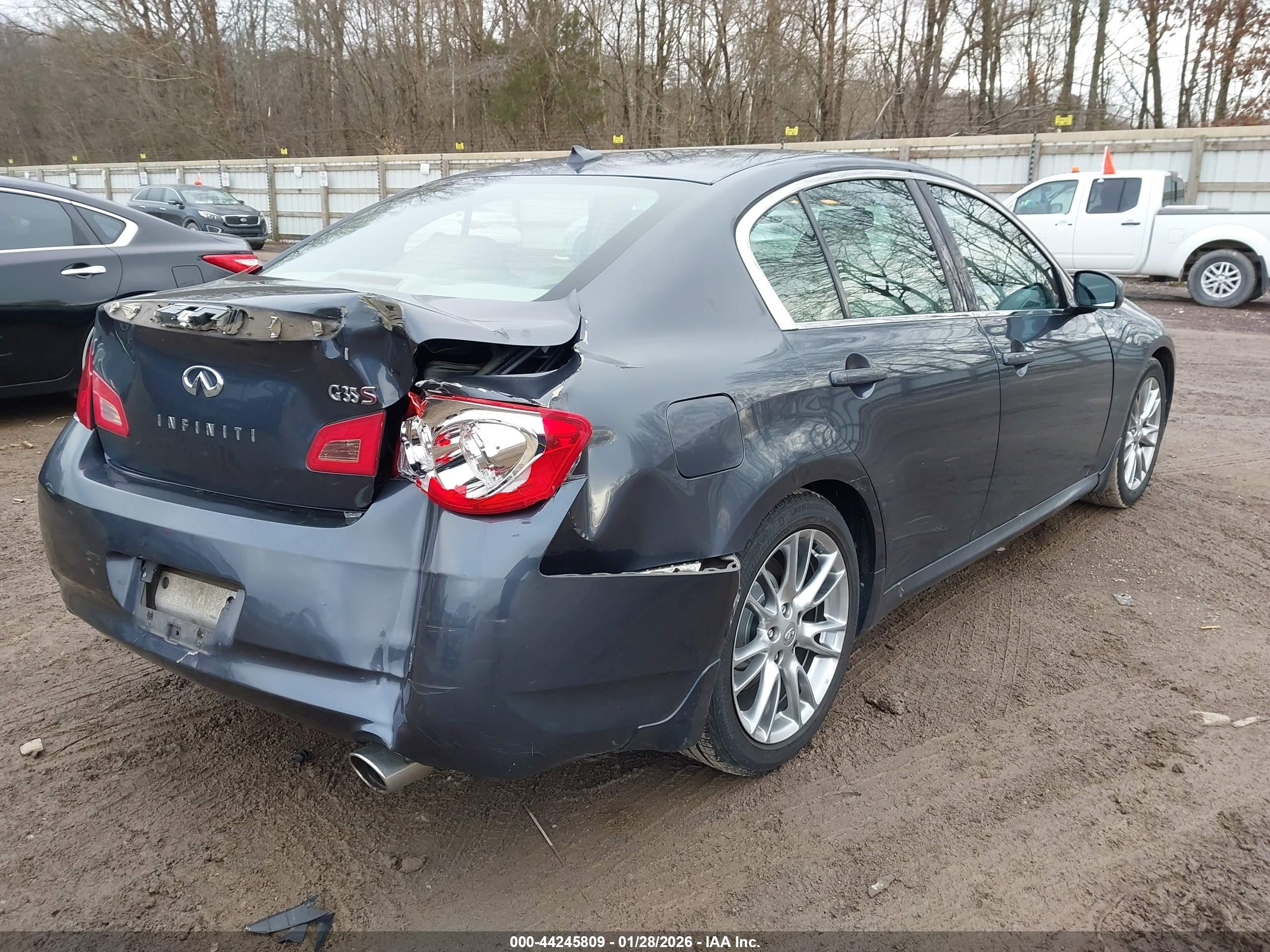 INFINITI G35 image 4