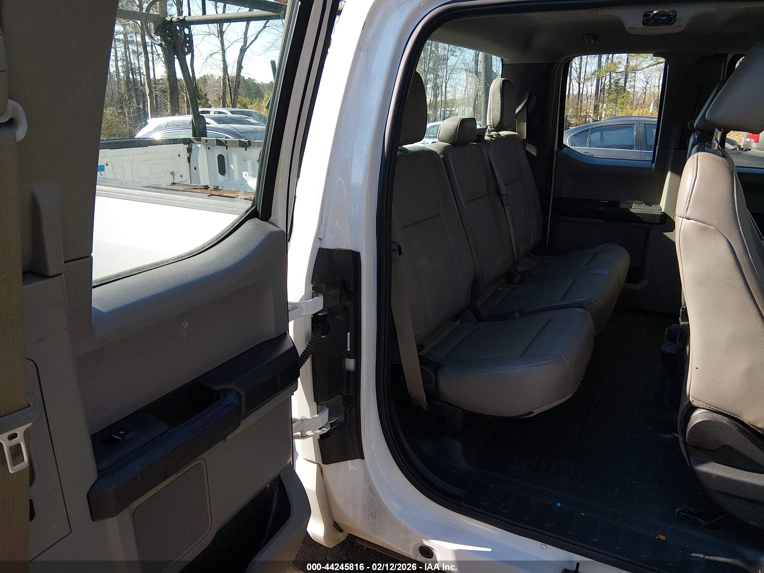 FORD F-150 image 8