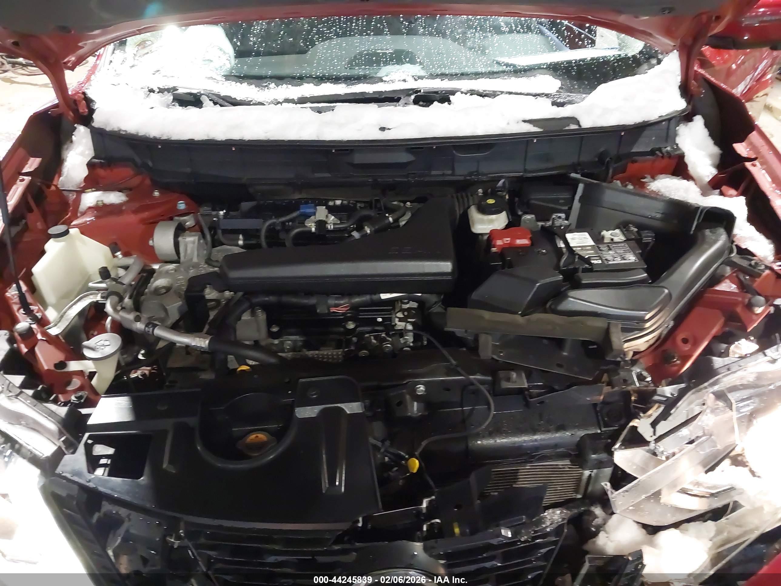 NISSAN ROGUE image 10