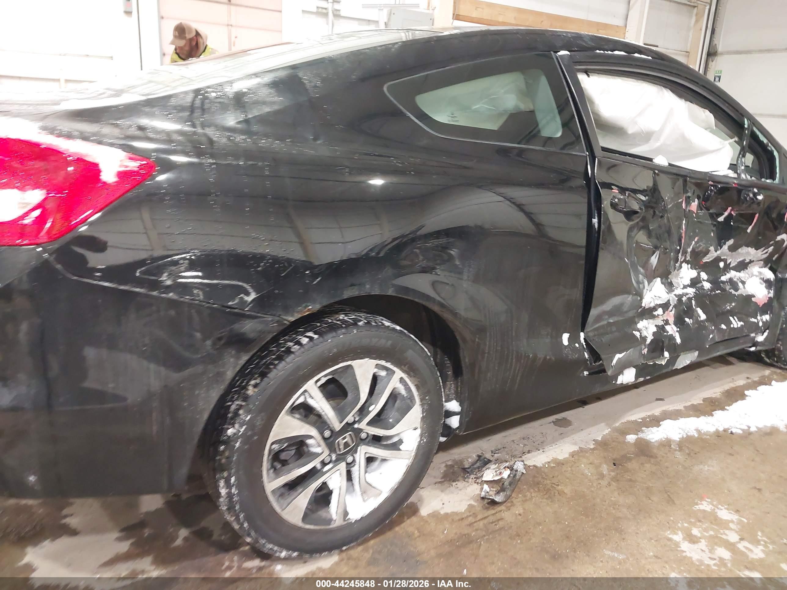HONDA CIVIC image 6