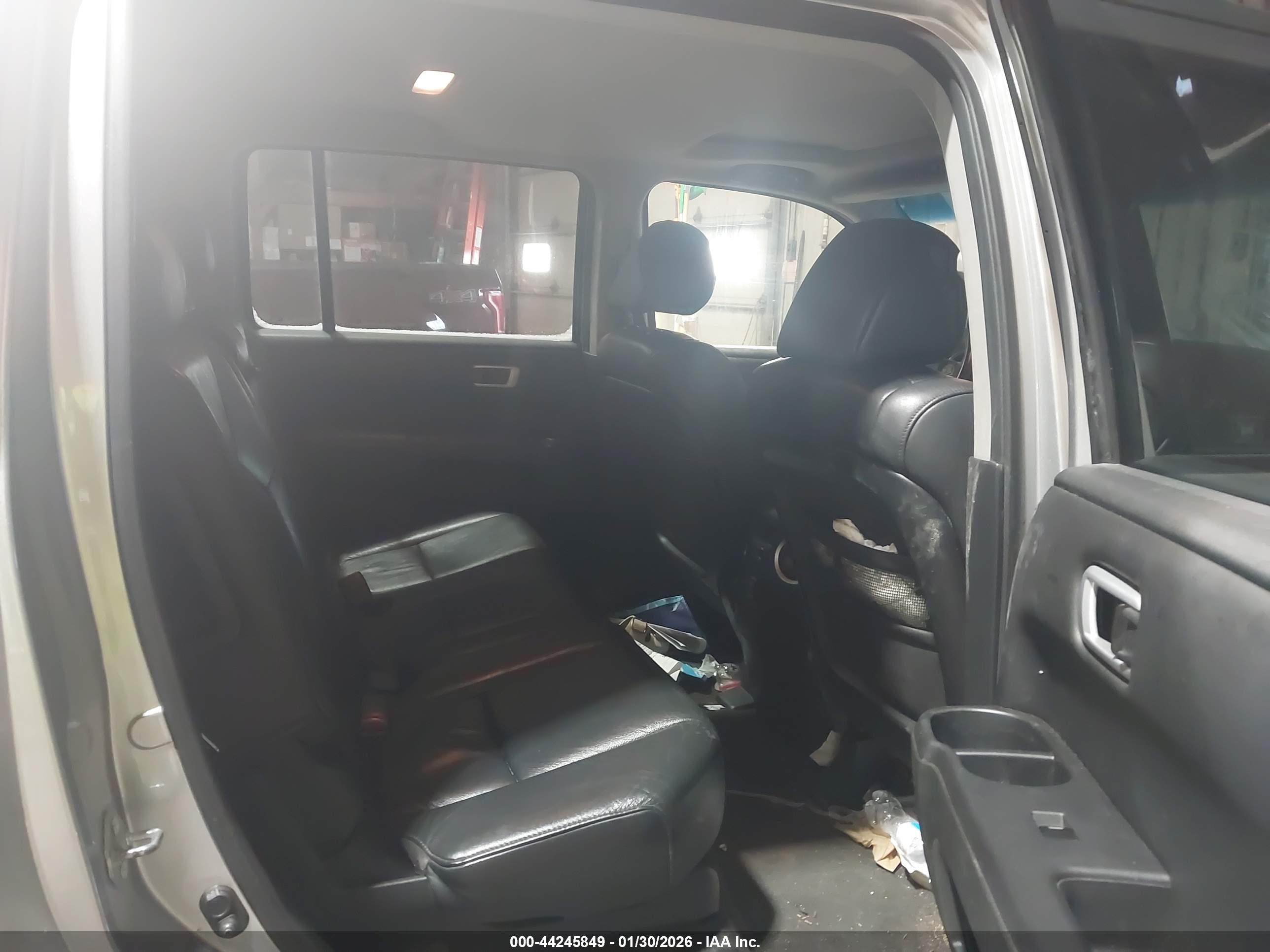 HONDA PILOT image 8