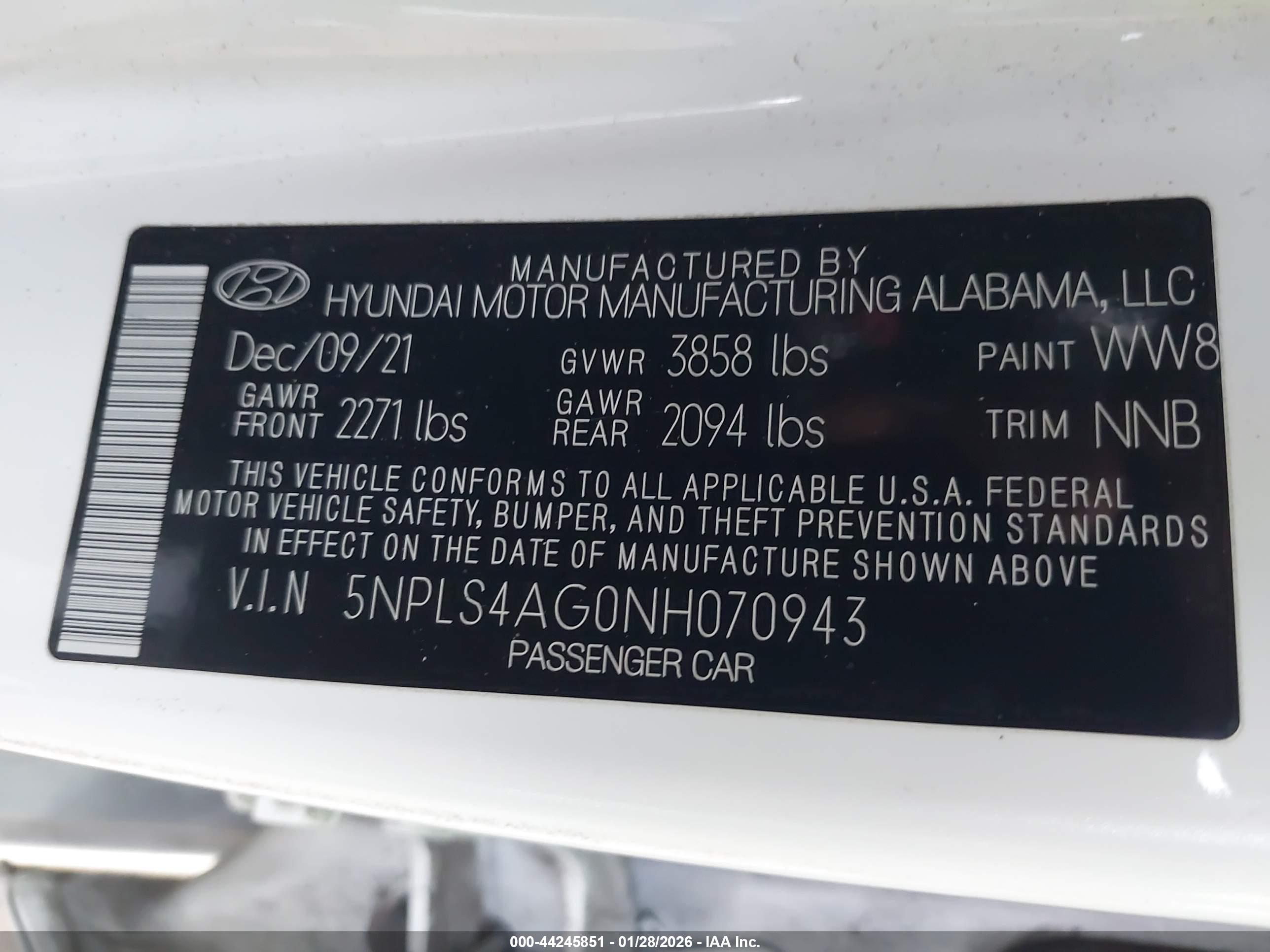 HYUNDAI ELANTRA image 9