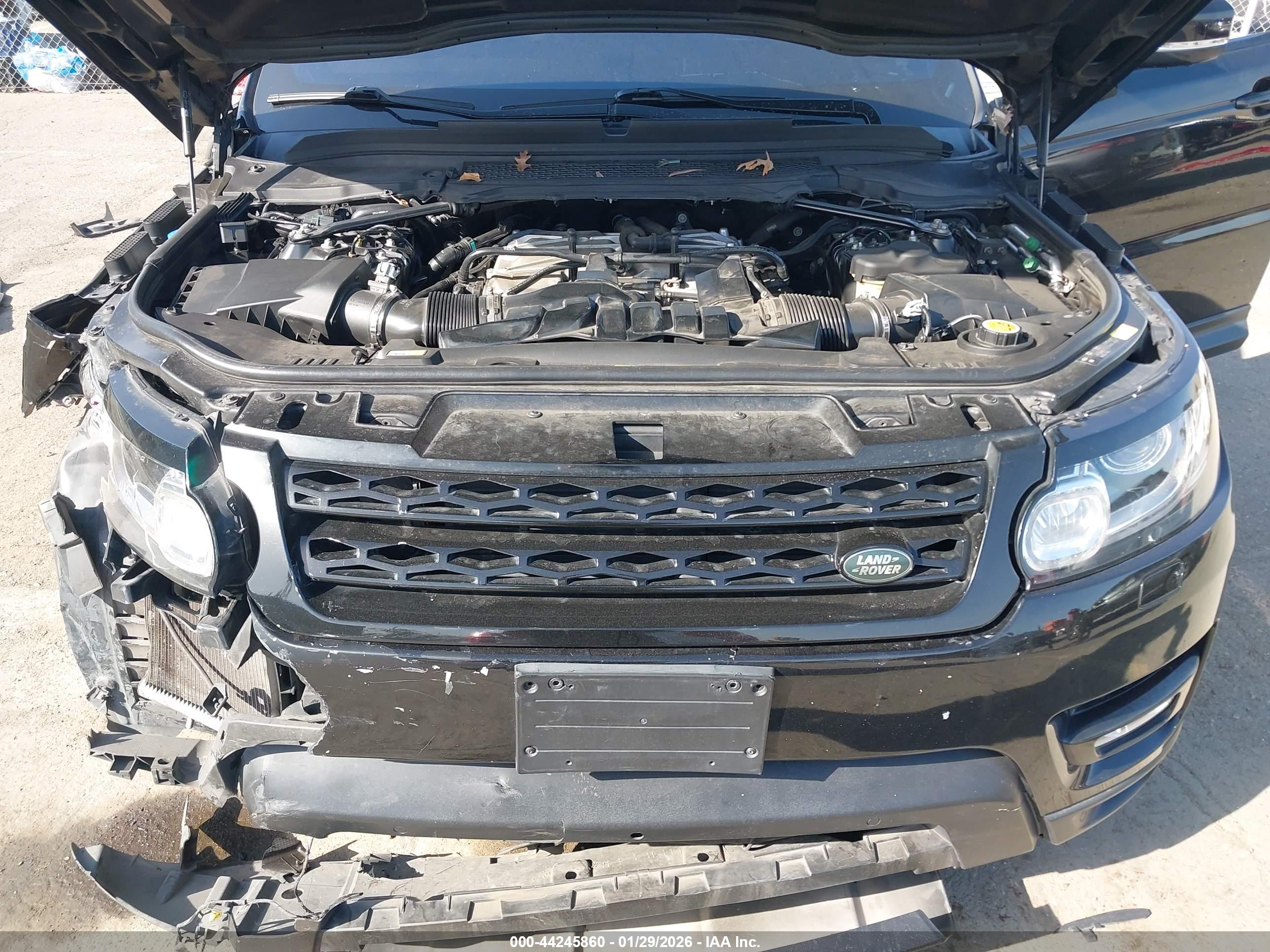 LAND ROVER image 10
