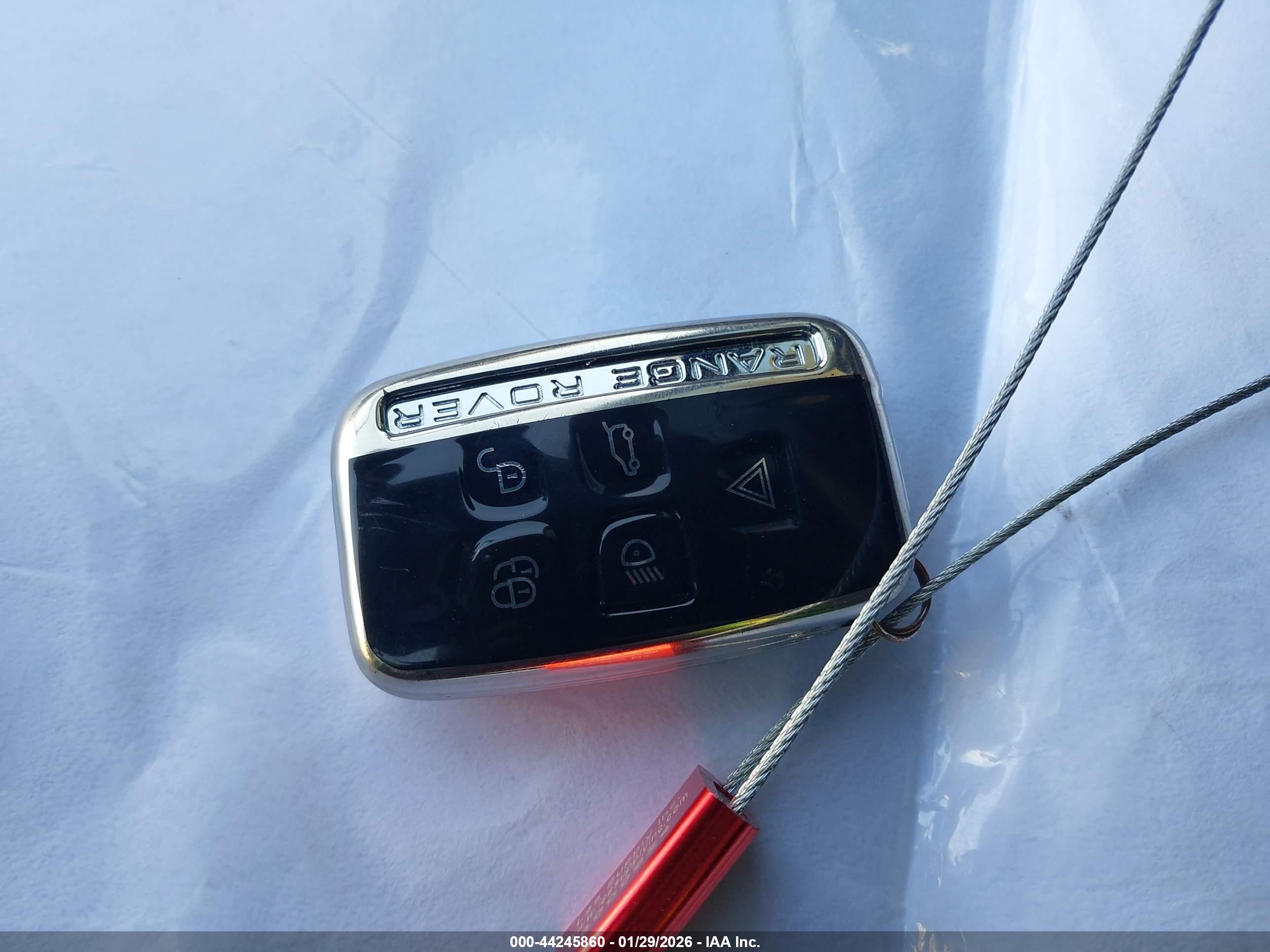 LAND ROVER image 11