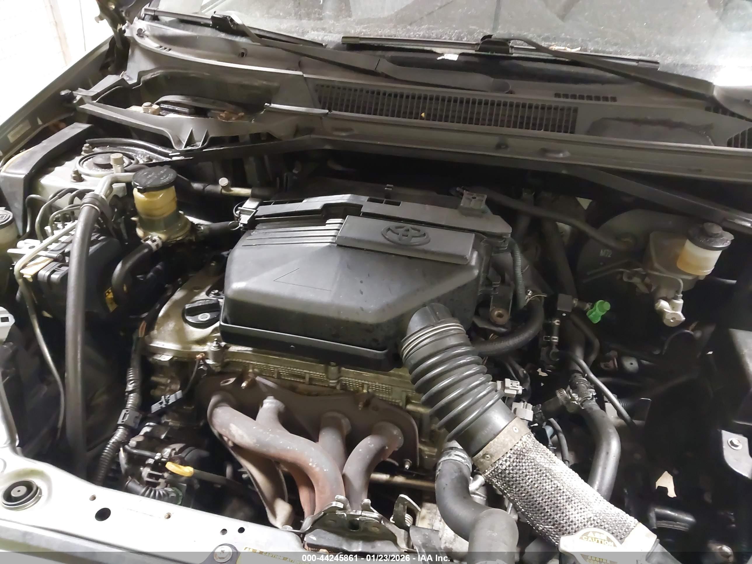 TOYOTA RAV4 image 10