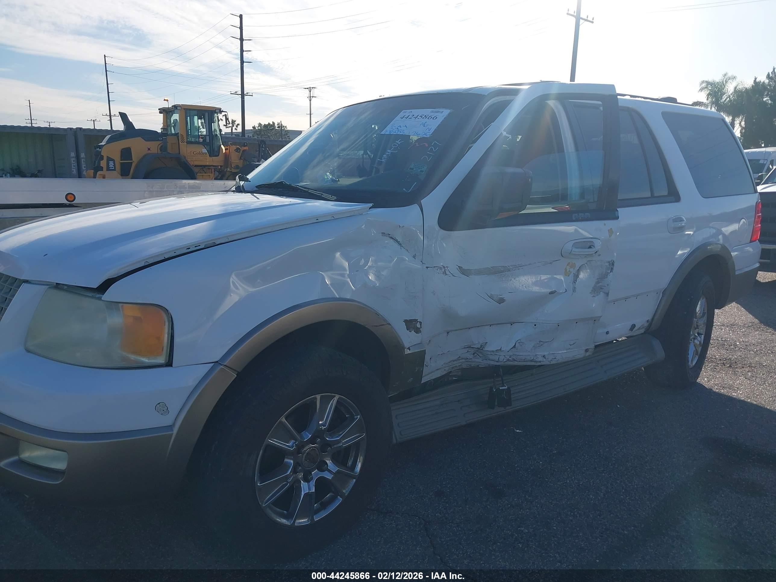 FORD EXPEDITION image 6