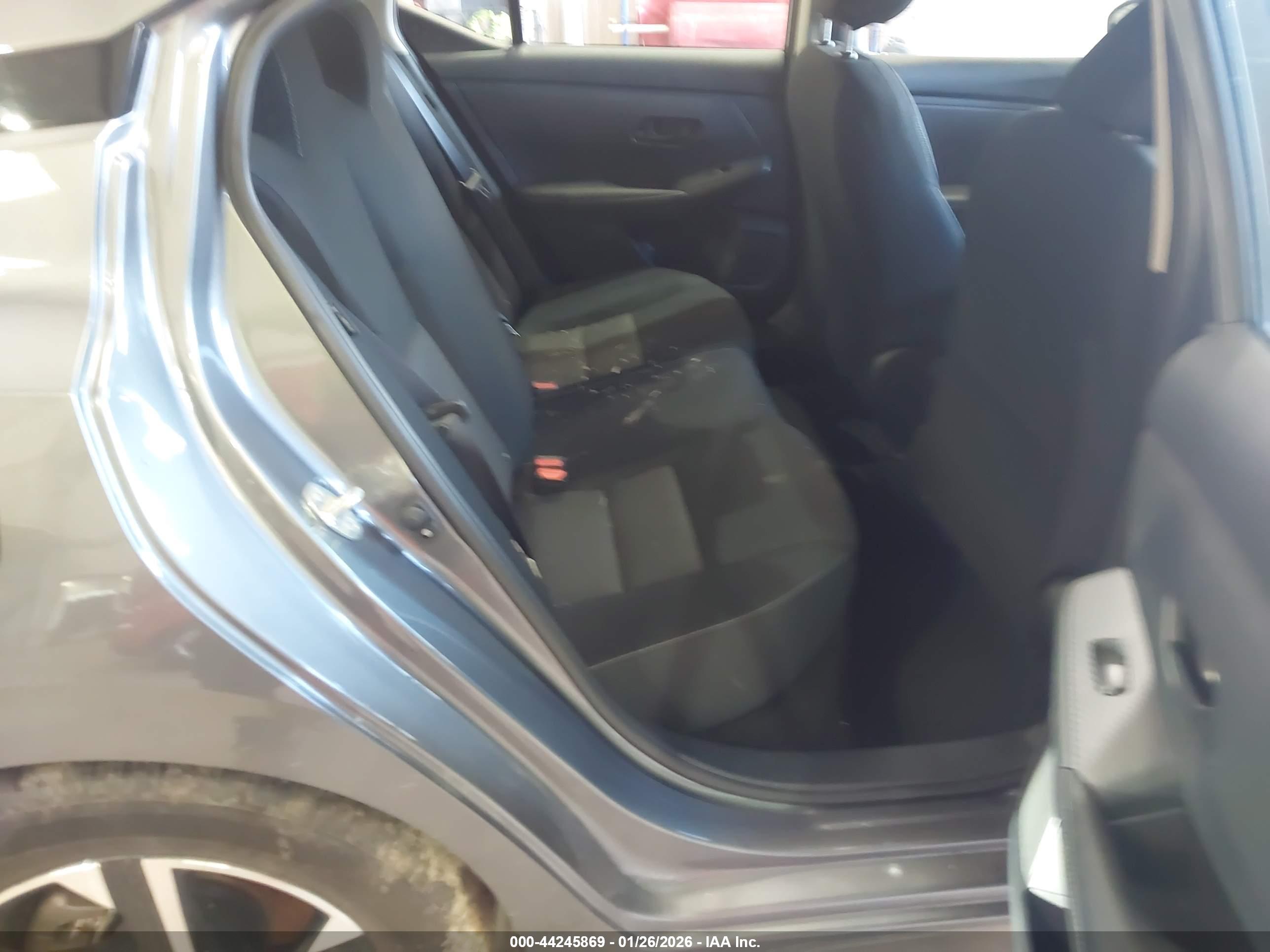 NISSAN SENTRA image 8