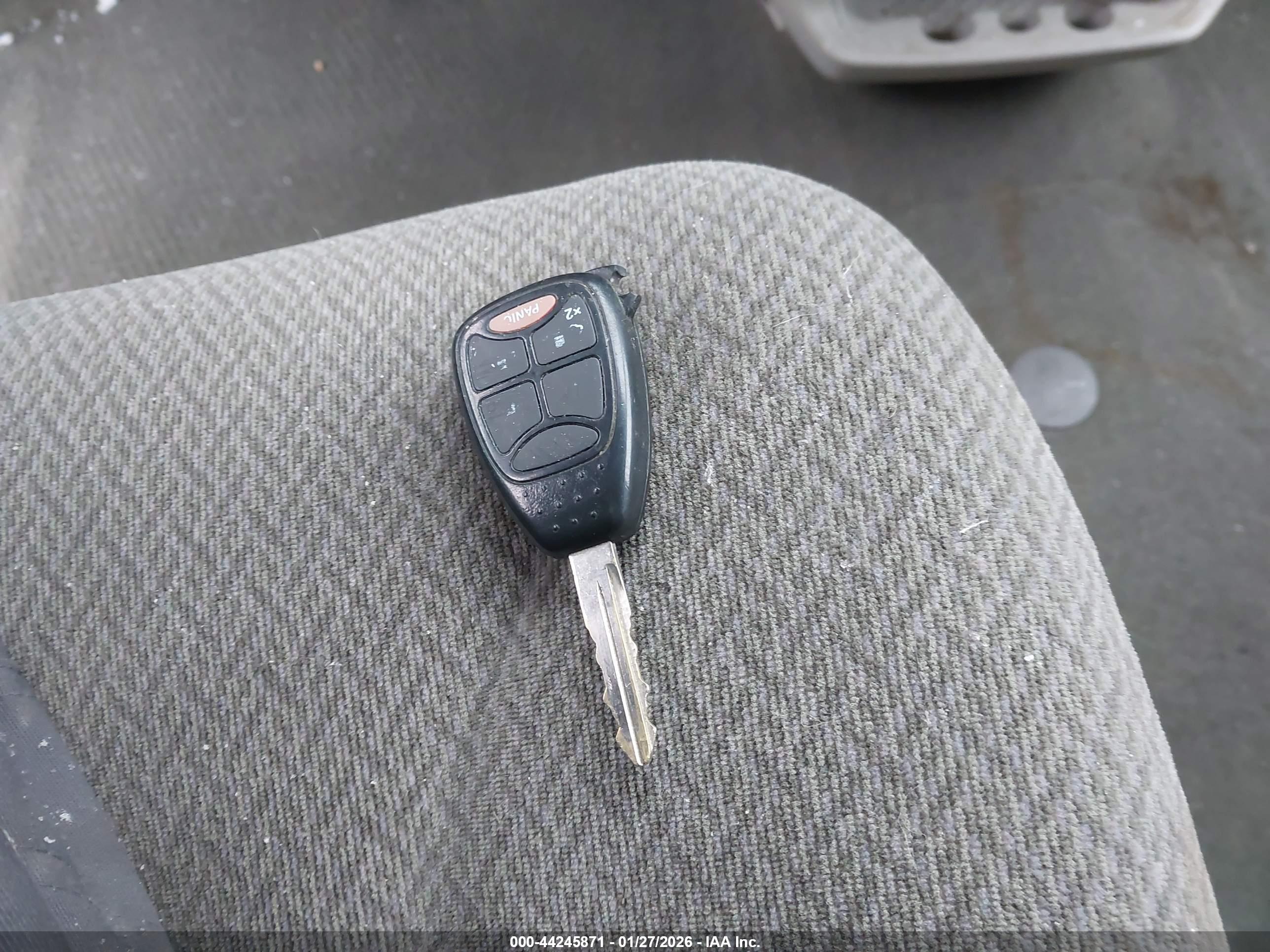 DODGE GRAND image 11