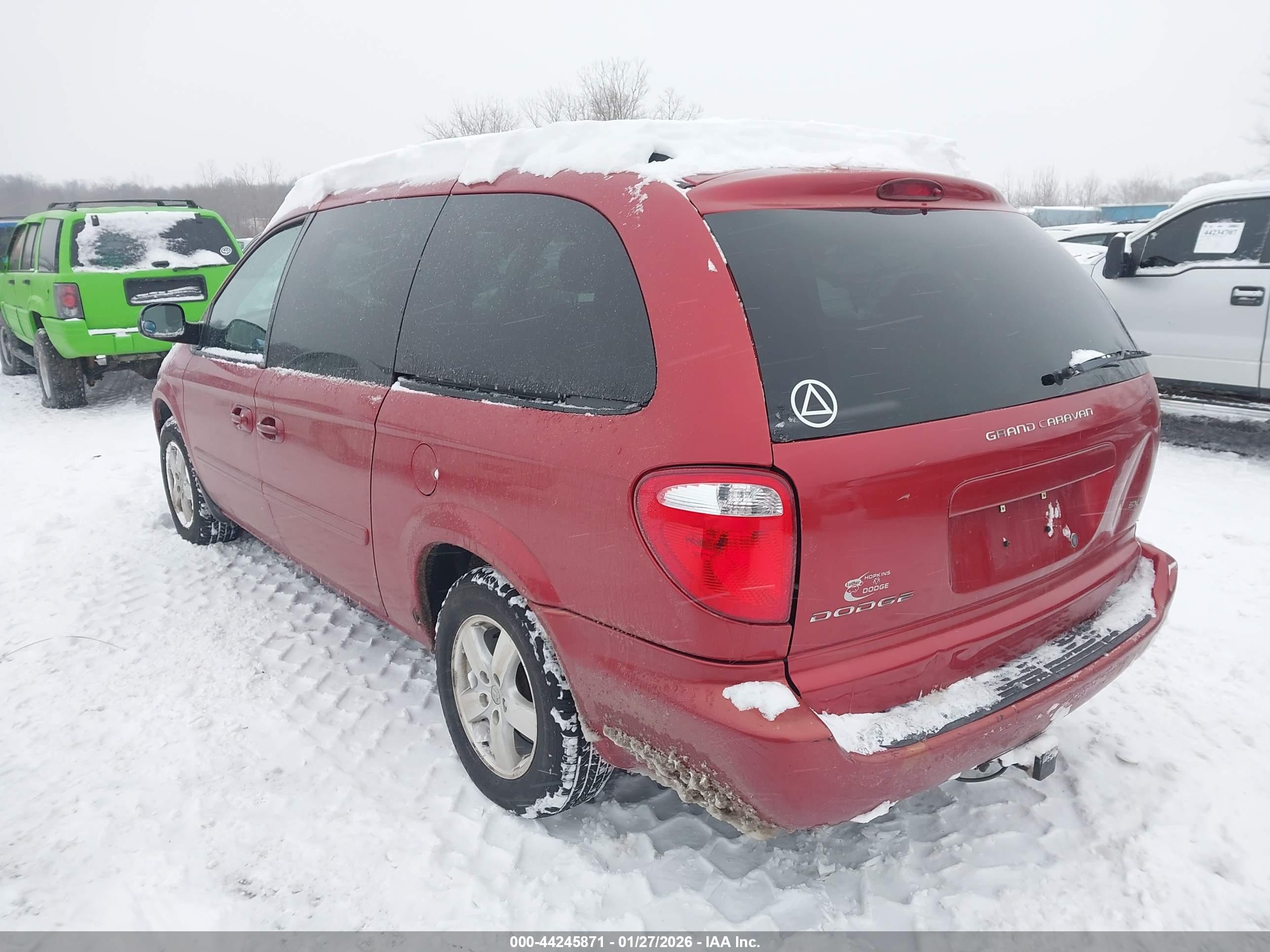 DODGE GRAND image 3