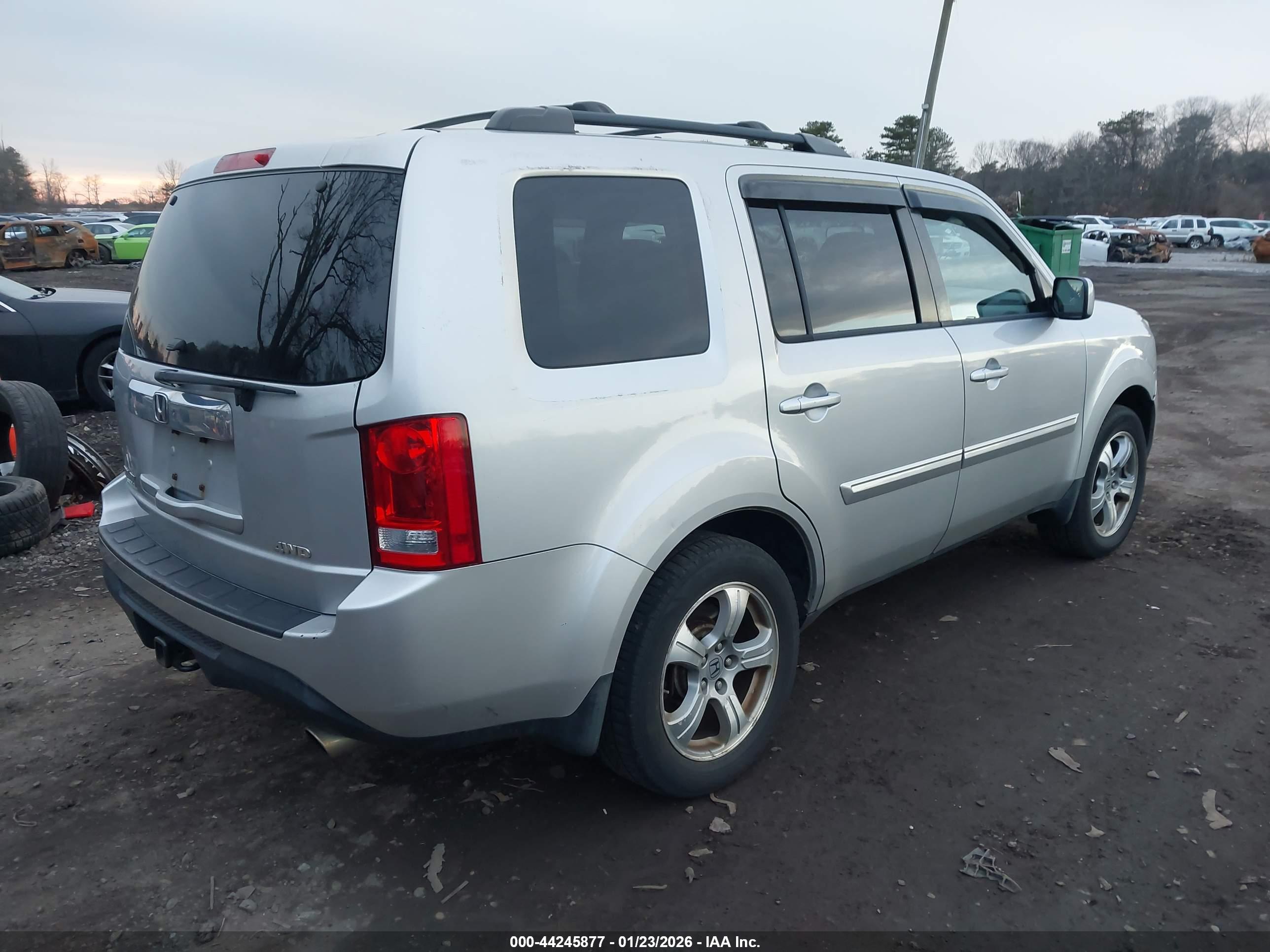 HONDA PILOT image 4