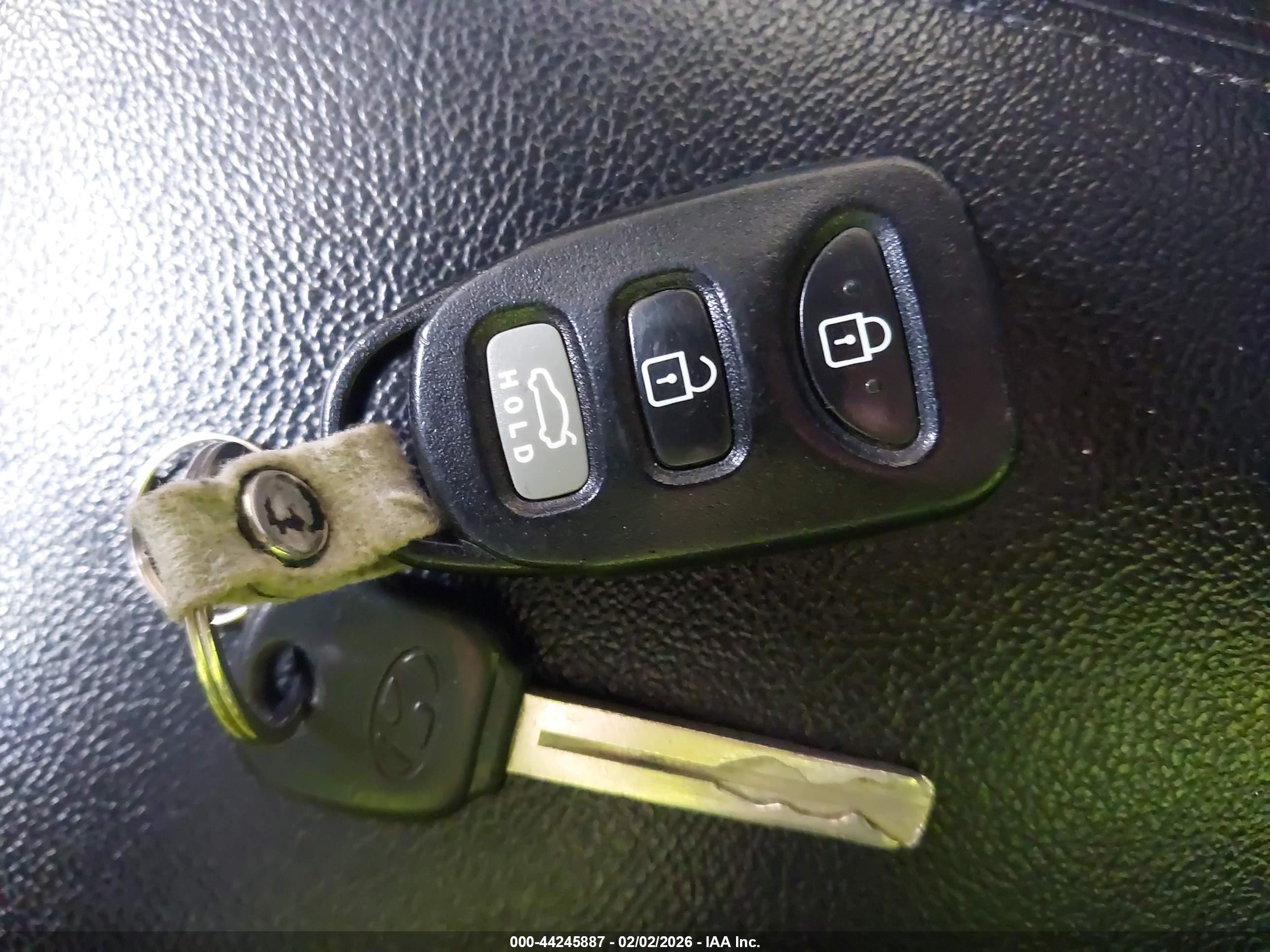 HYUNDAI SONATA image 11