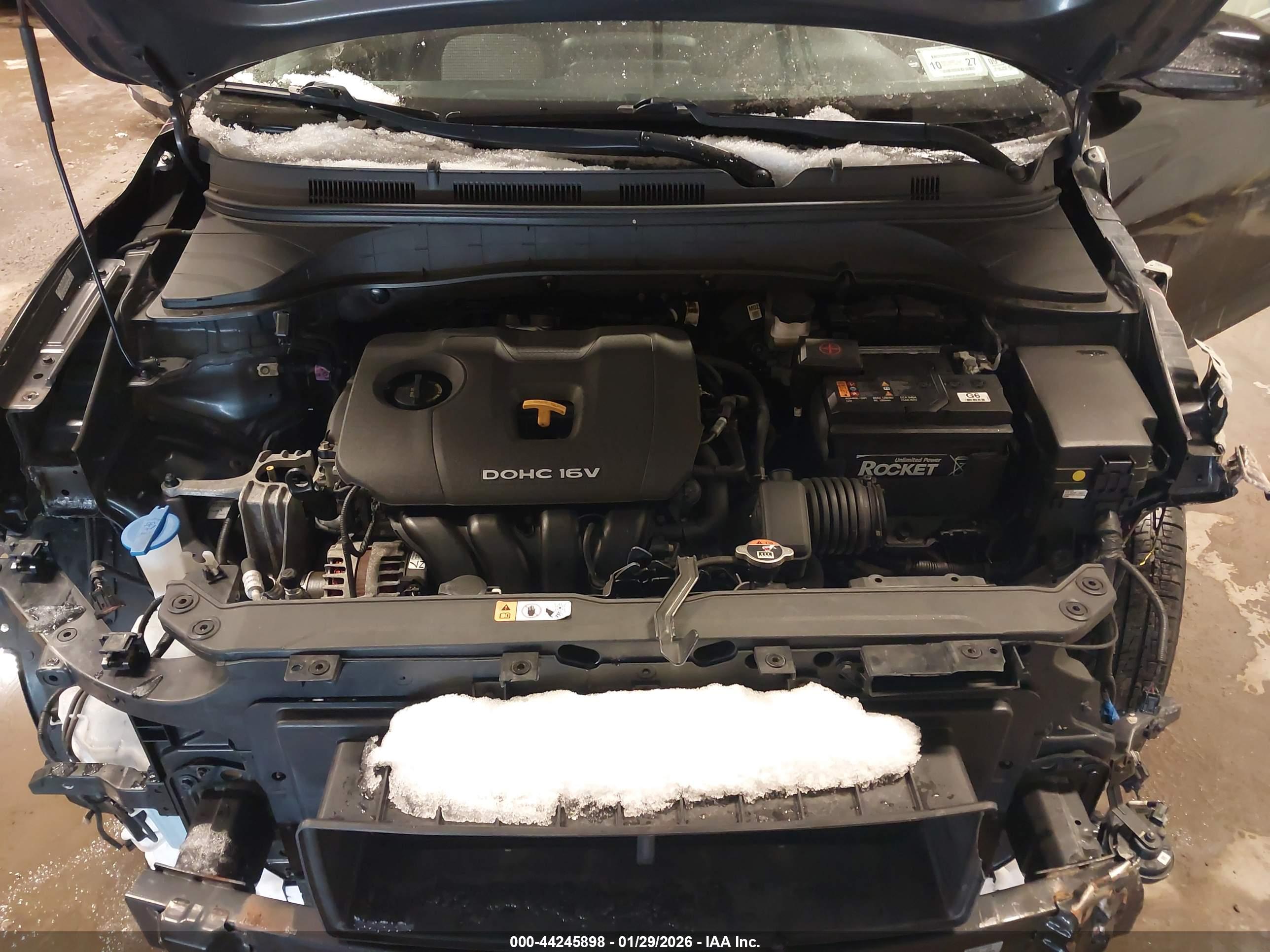HYUNDAI KONA image 10