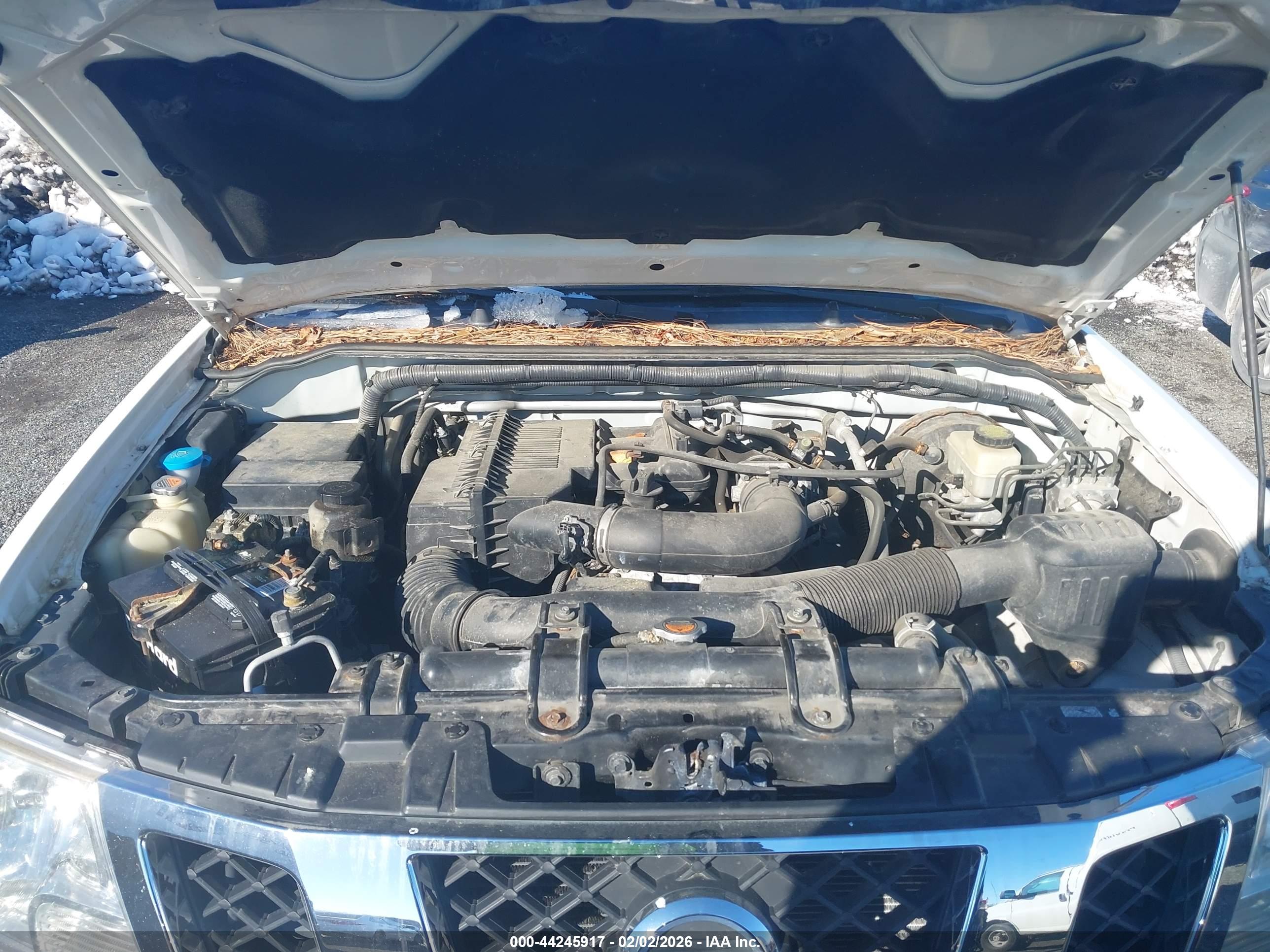 NISSAN FRONTIER image 10