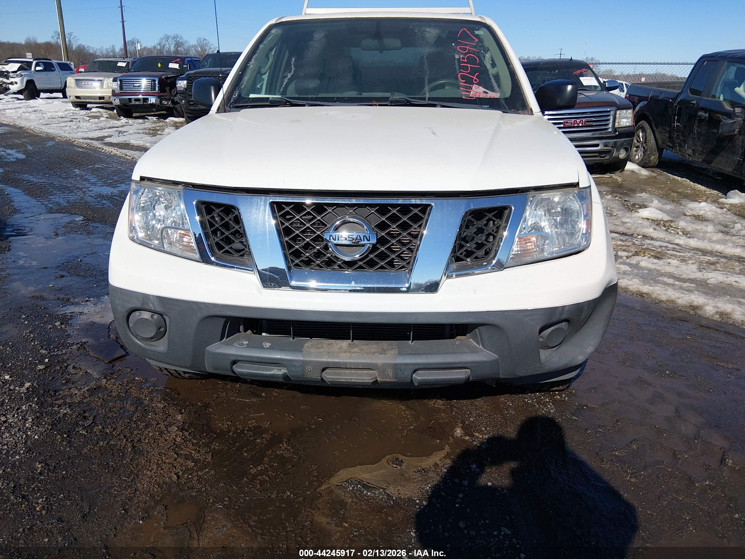 NISSAN FRONTIER image 6