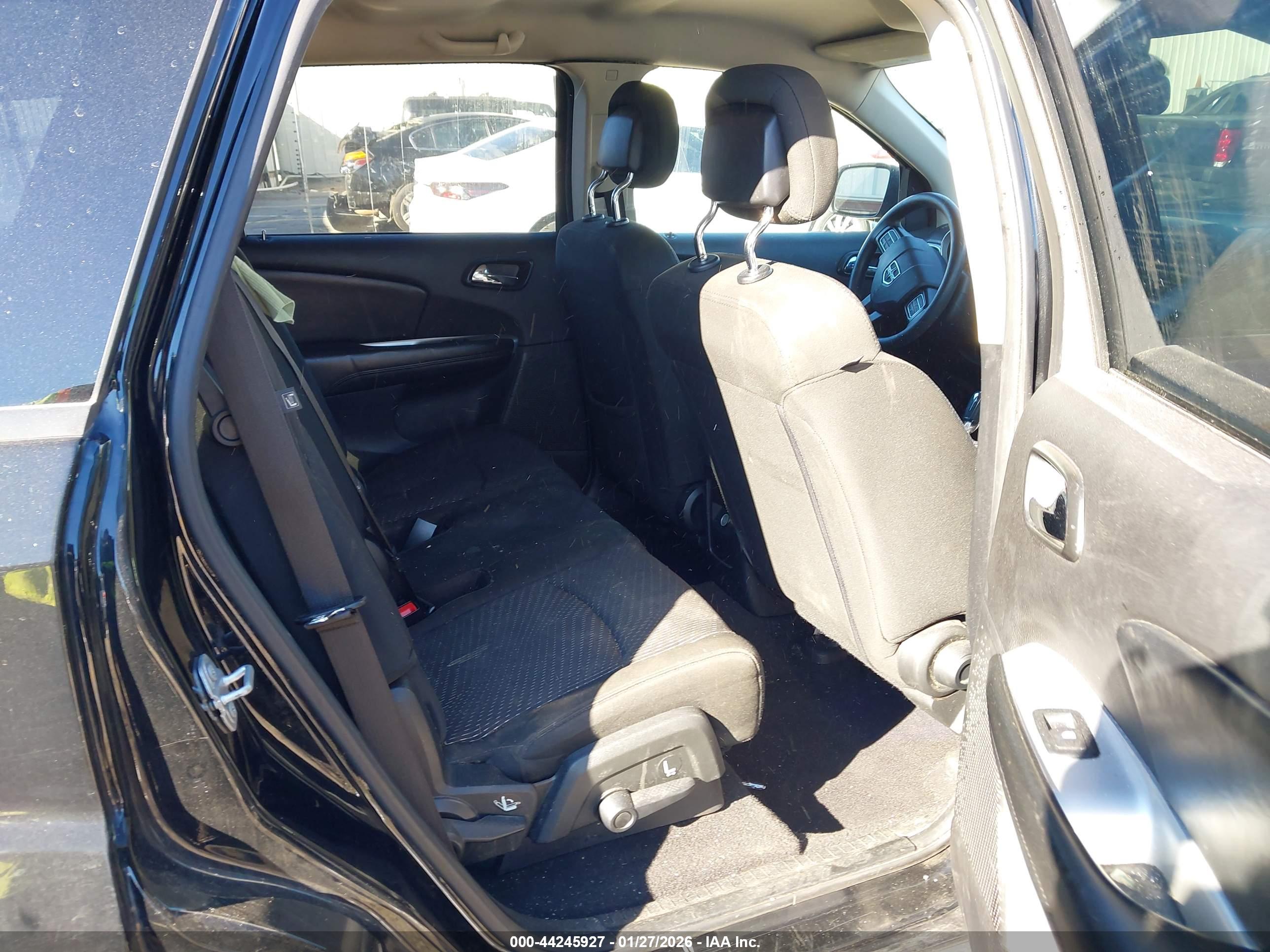 DODGE JOURNEY image 8