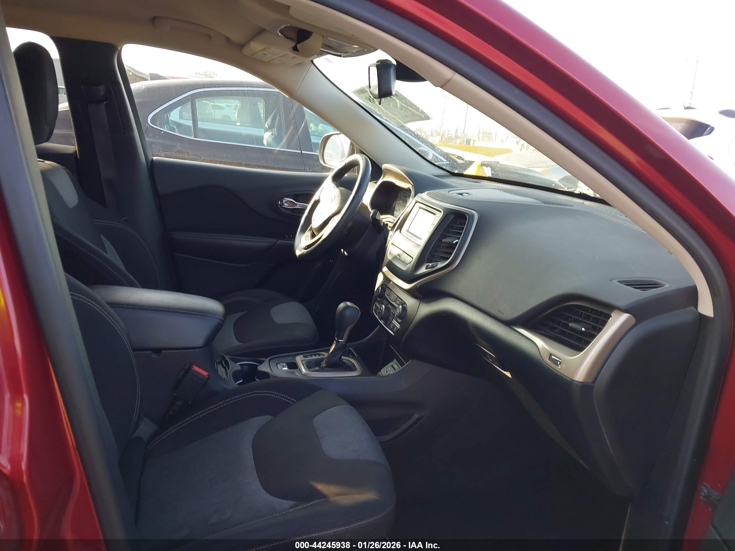 JEEP CHEROKEE image 5