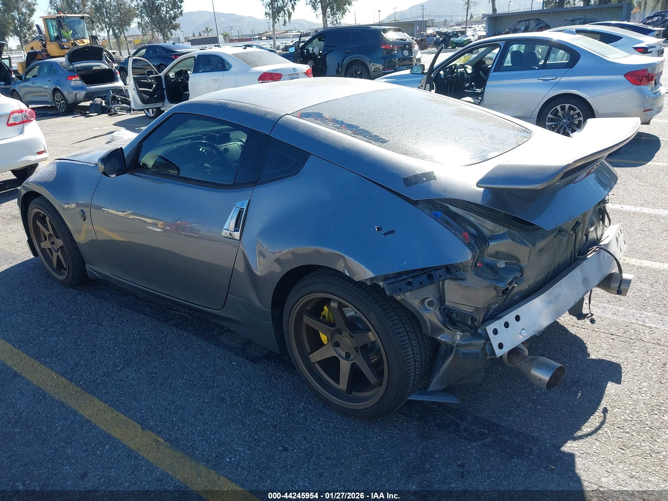 NISSAN 370Z image 3