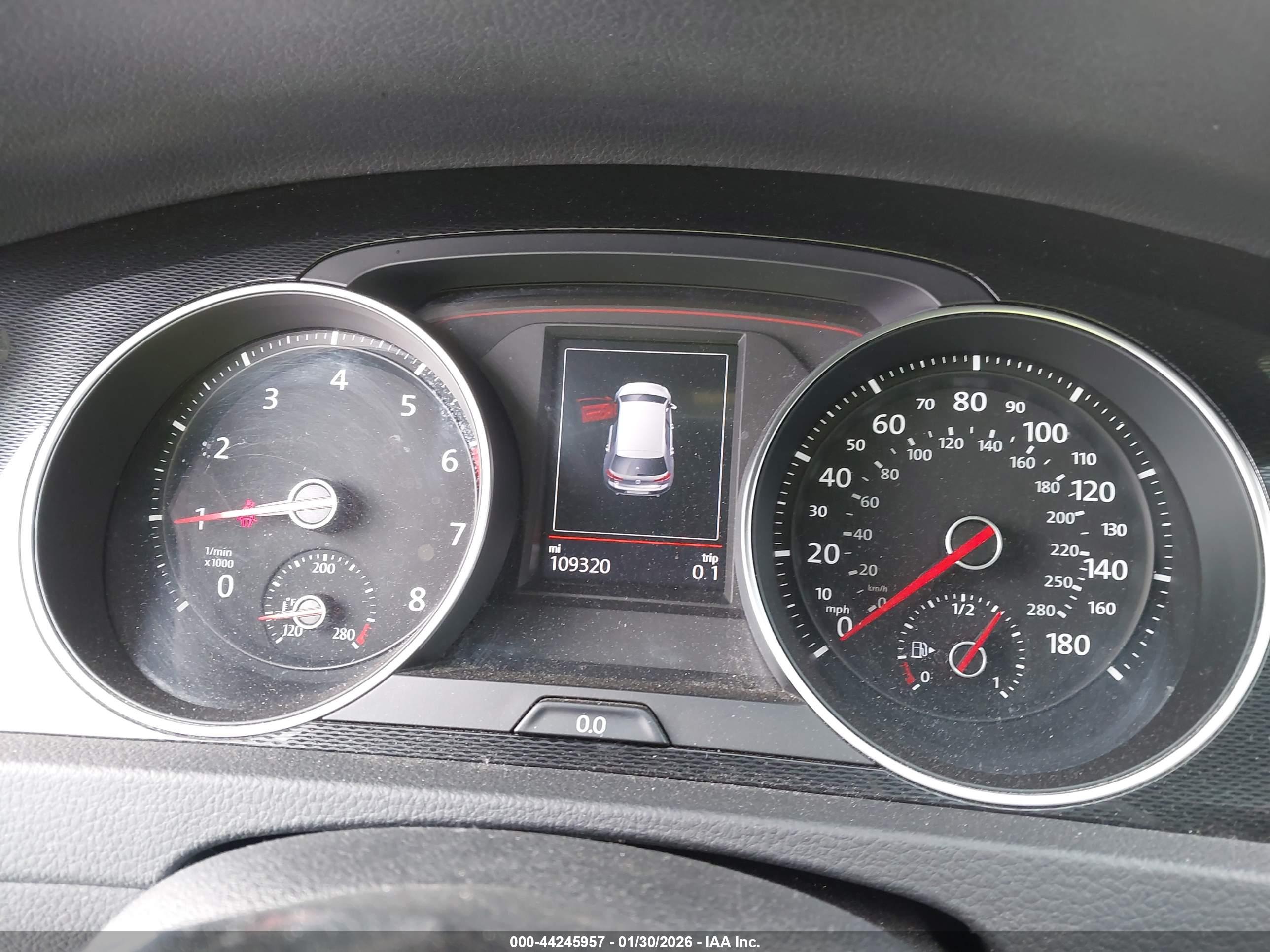 VOLKSWAGEN GOLF image 7
