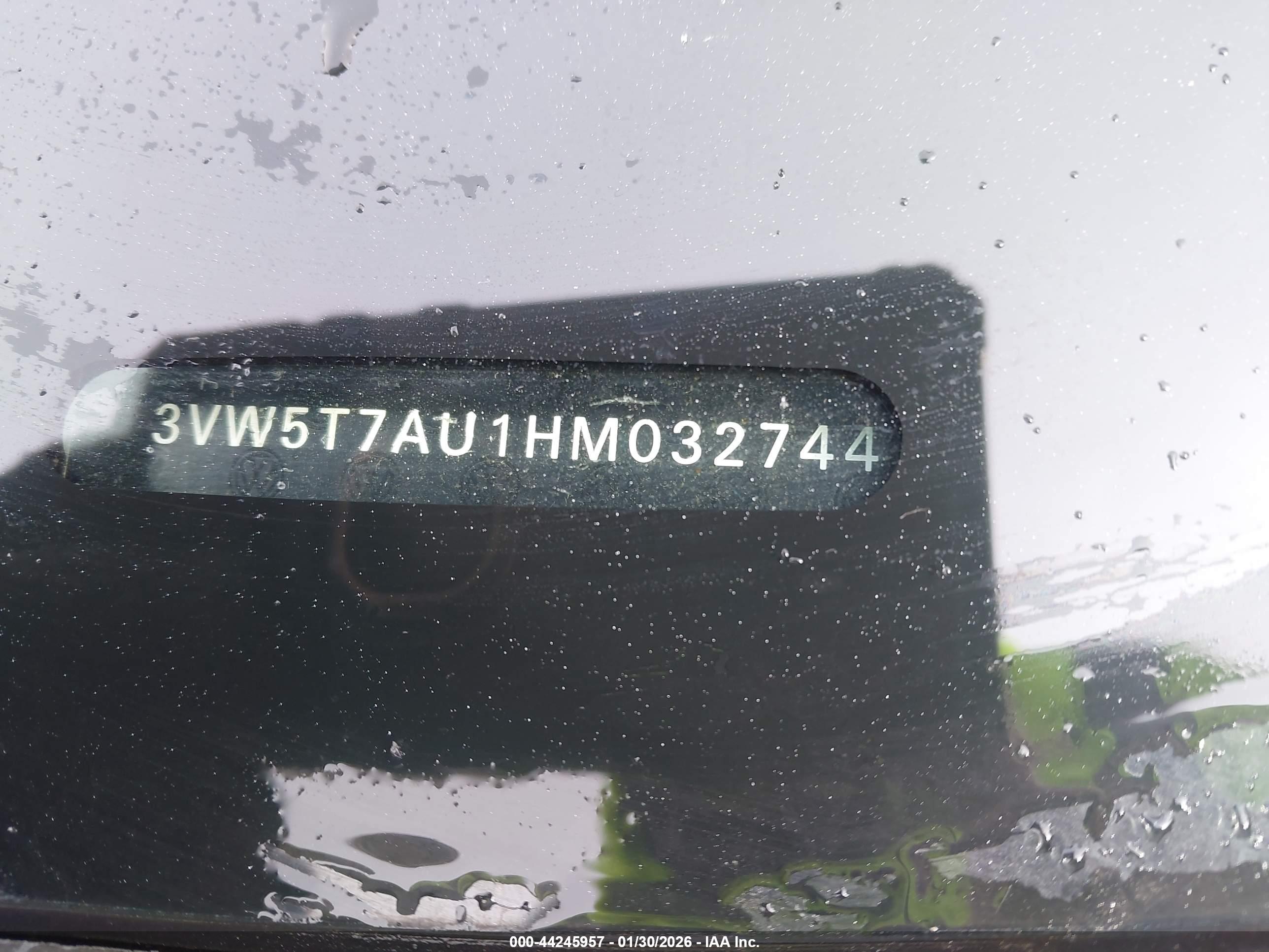 VOLKSWAGEN GOLF image 9