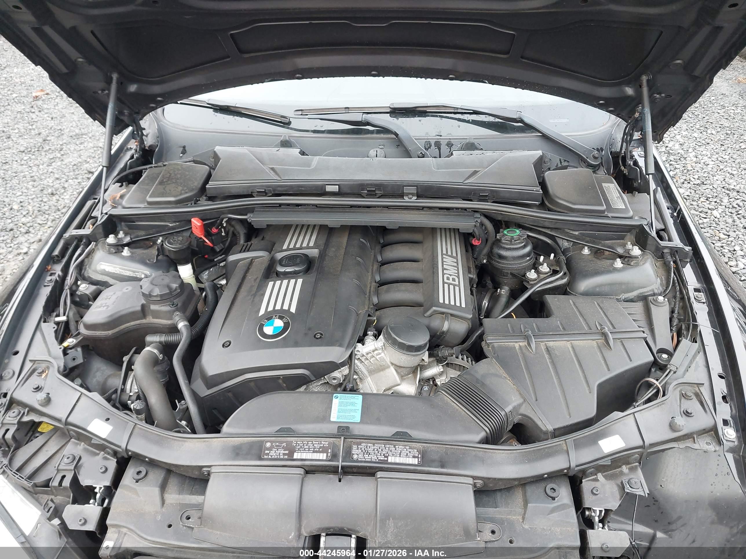 BMW 328I image 10