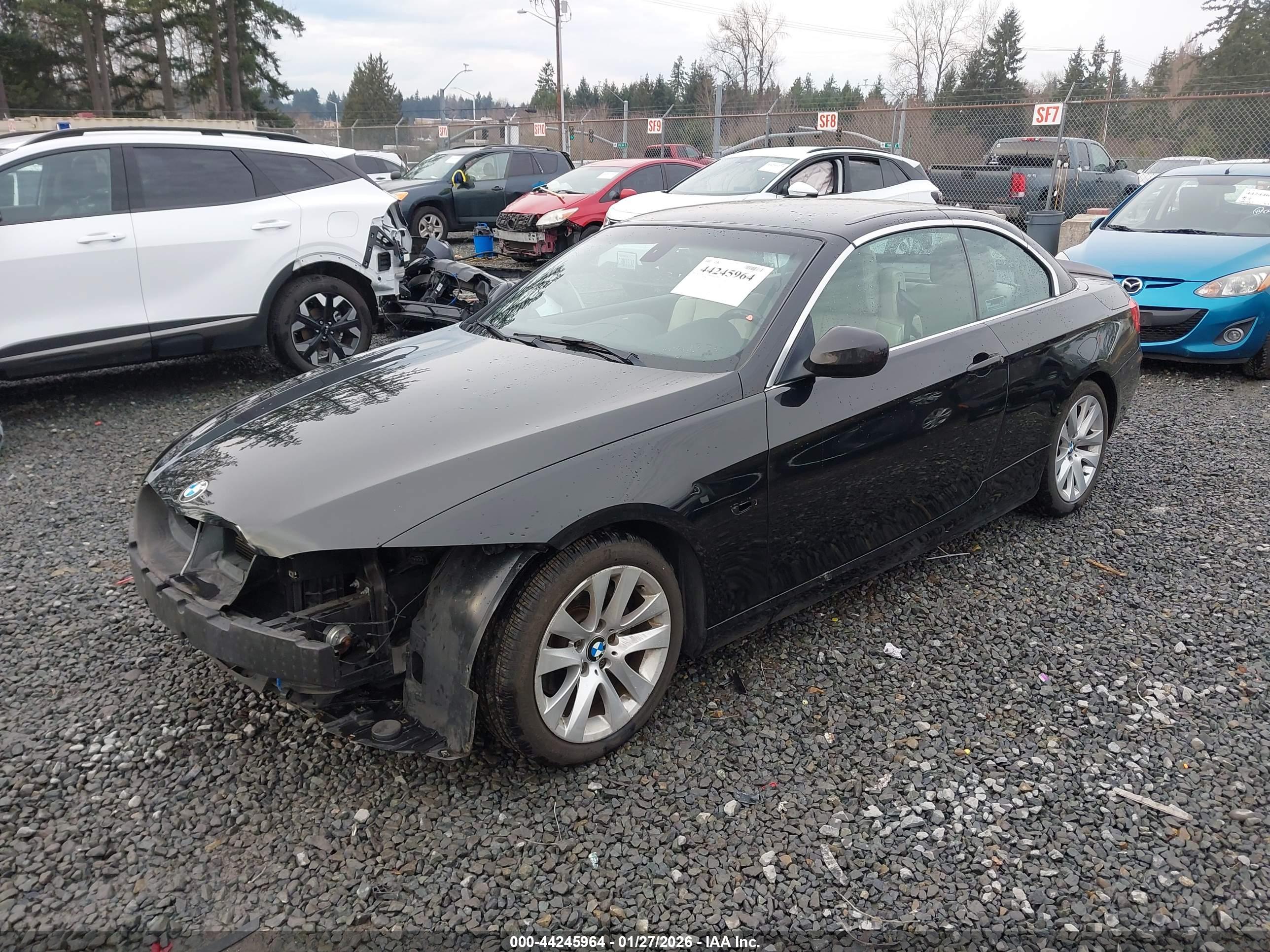 BMW 328I image 2