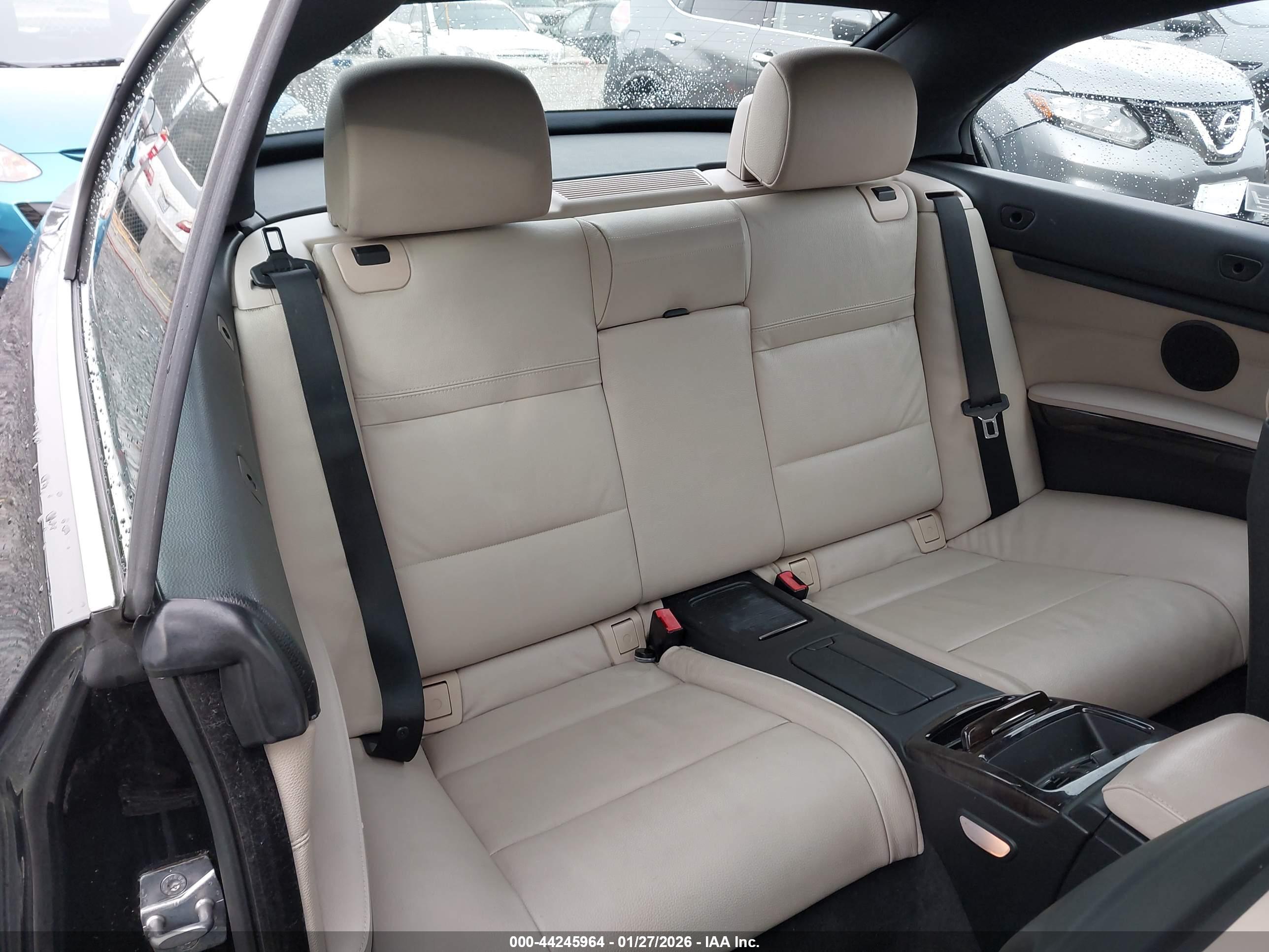 BMW 328I image 8