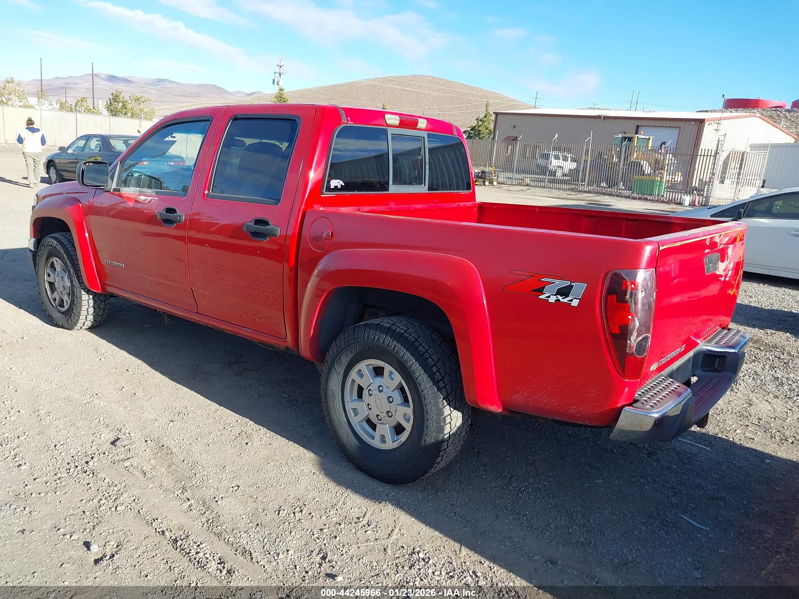 CHEVROLET COLORADO image 3