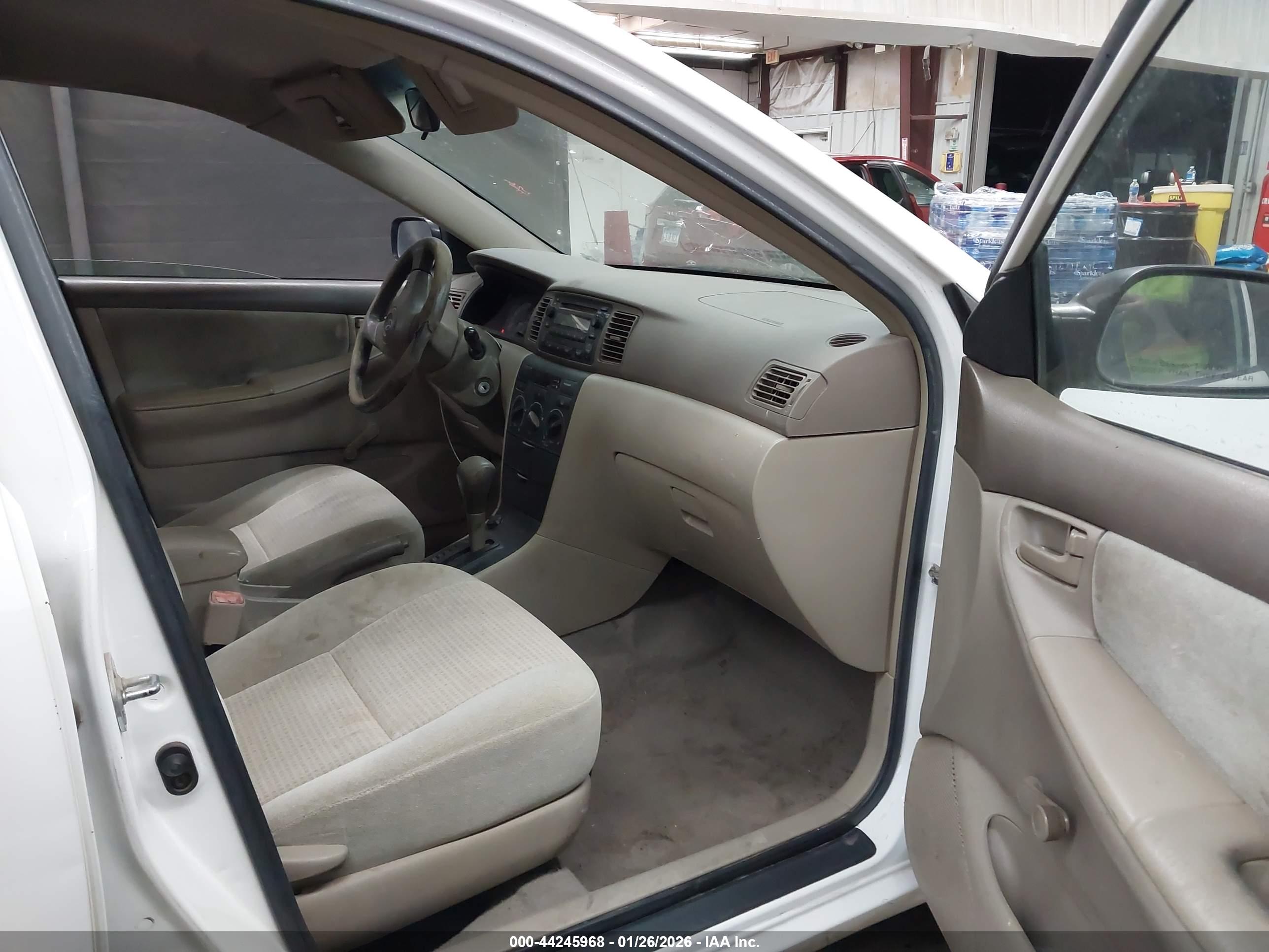 TOYOTA COROLLA image 5