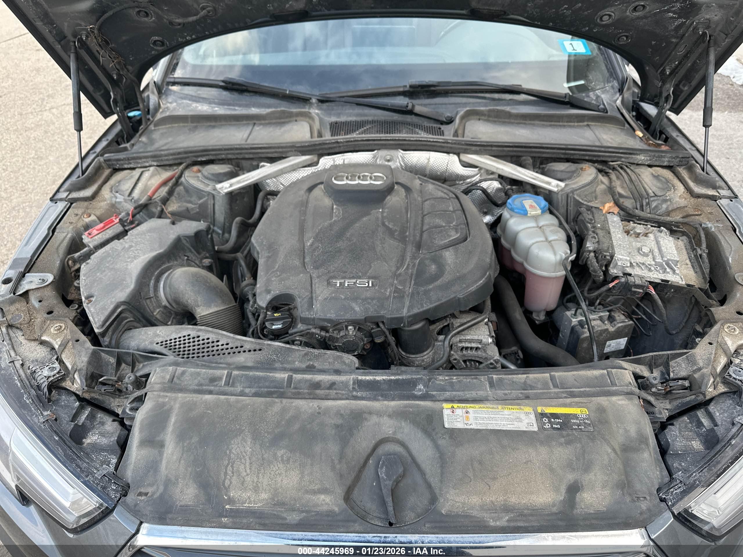 AUDI A4 image 10