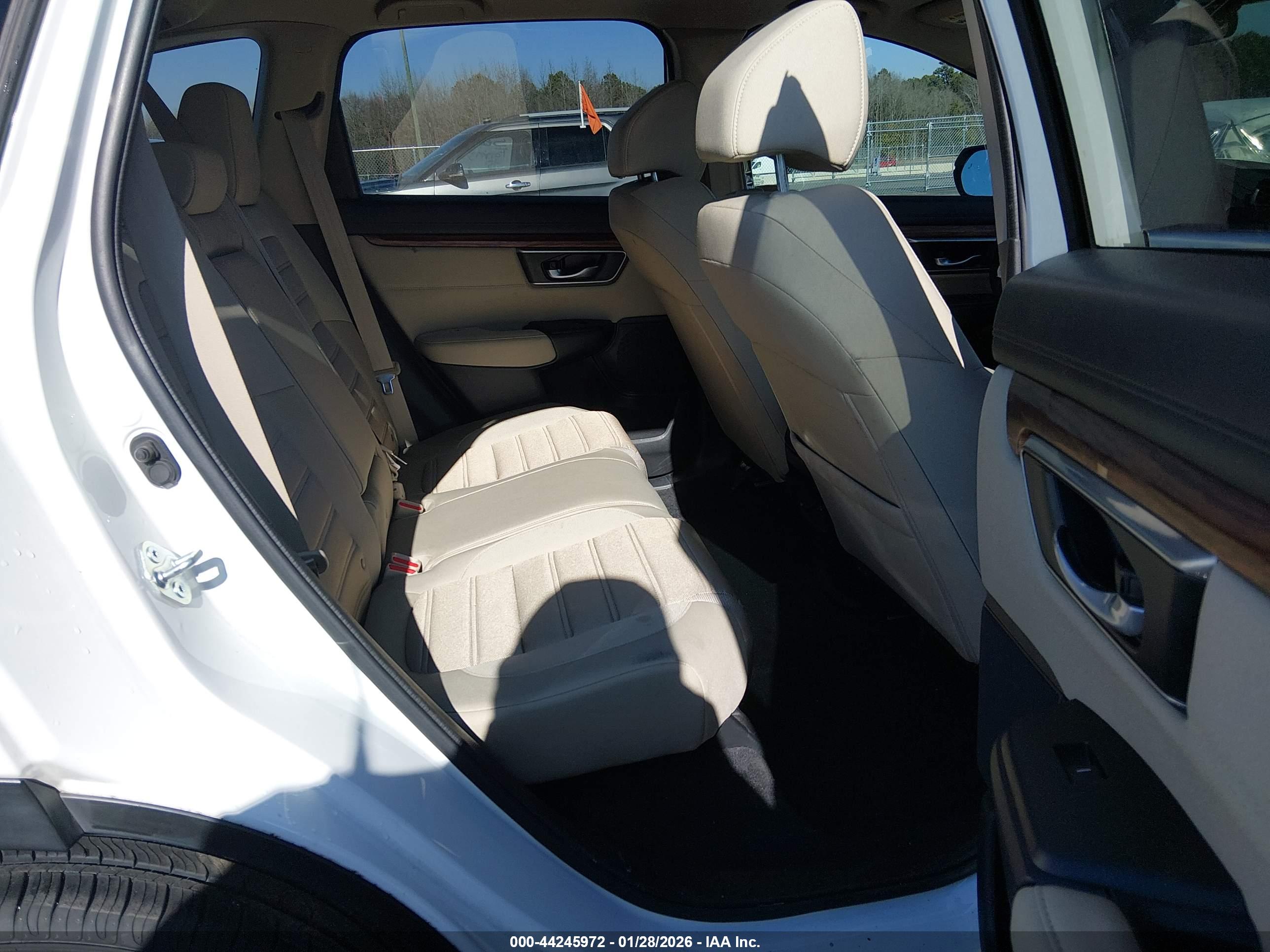 HONDA CR-V image 8