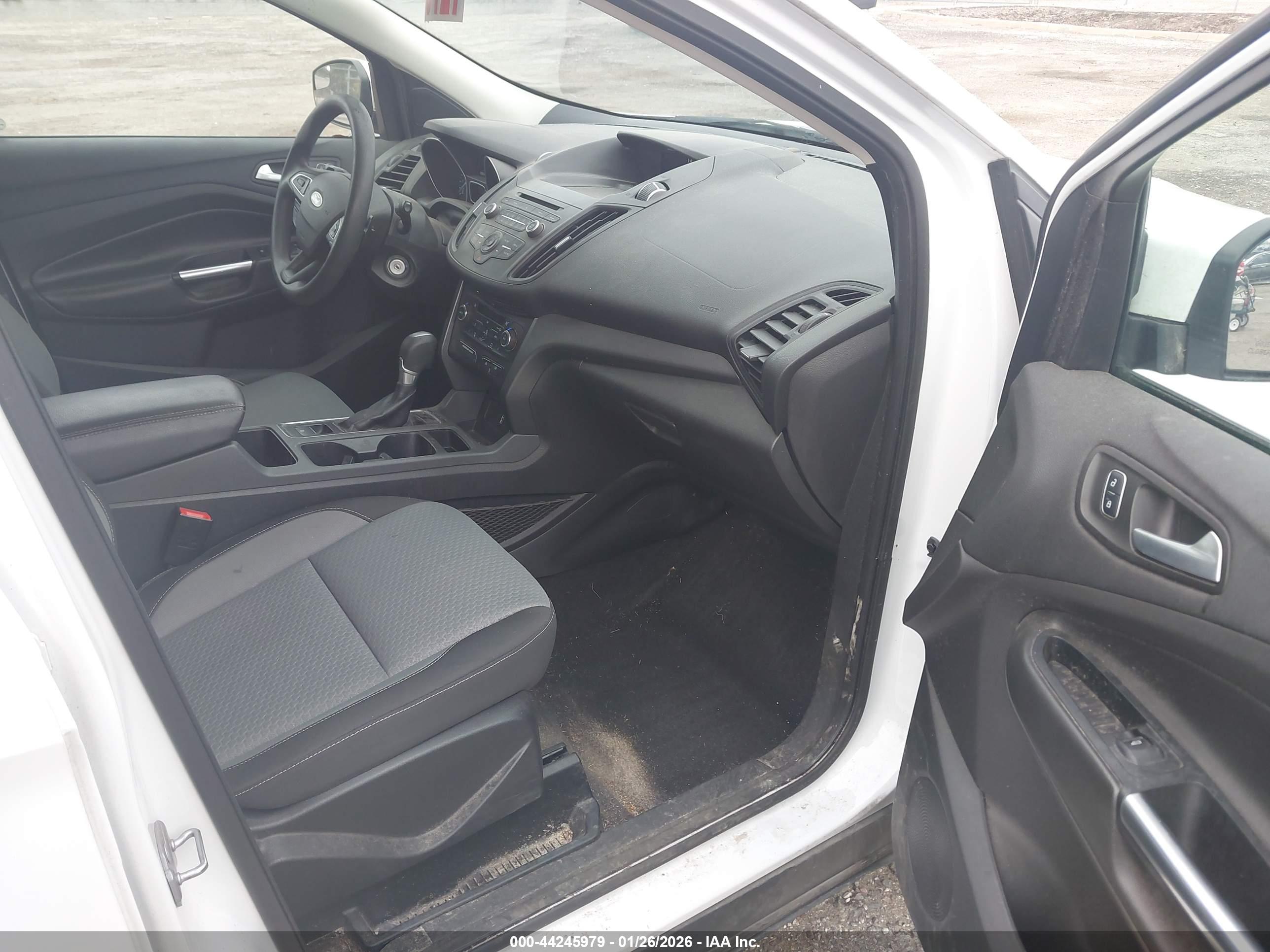 FORD ESCAPE image 5