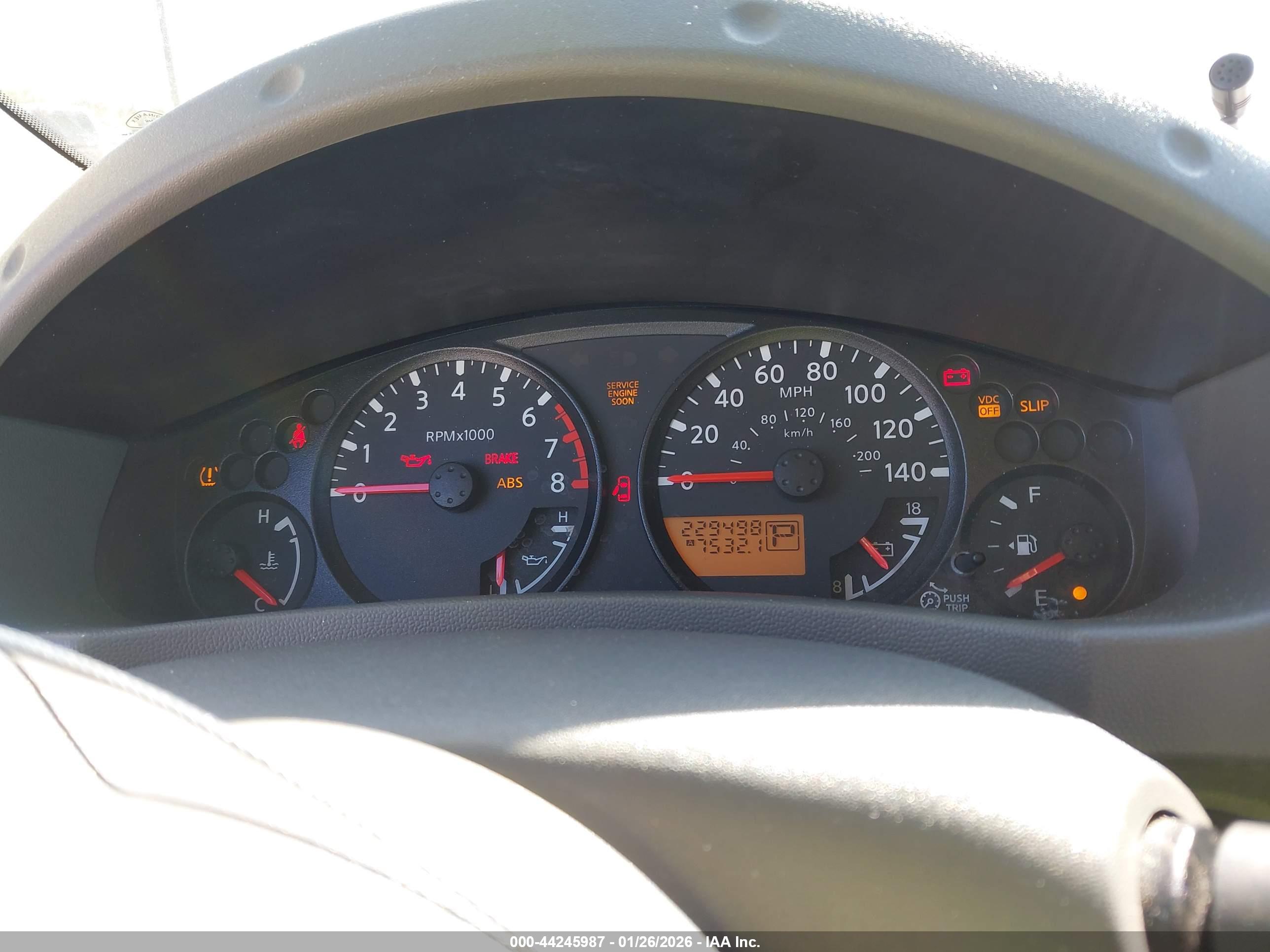 NISSAN FRONTIER image 7