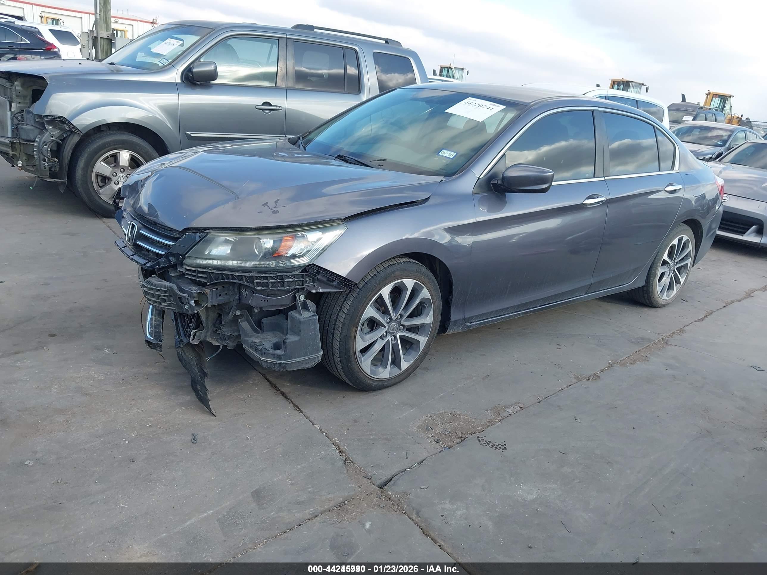 HONDA ACCORD image 2