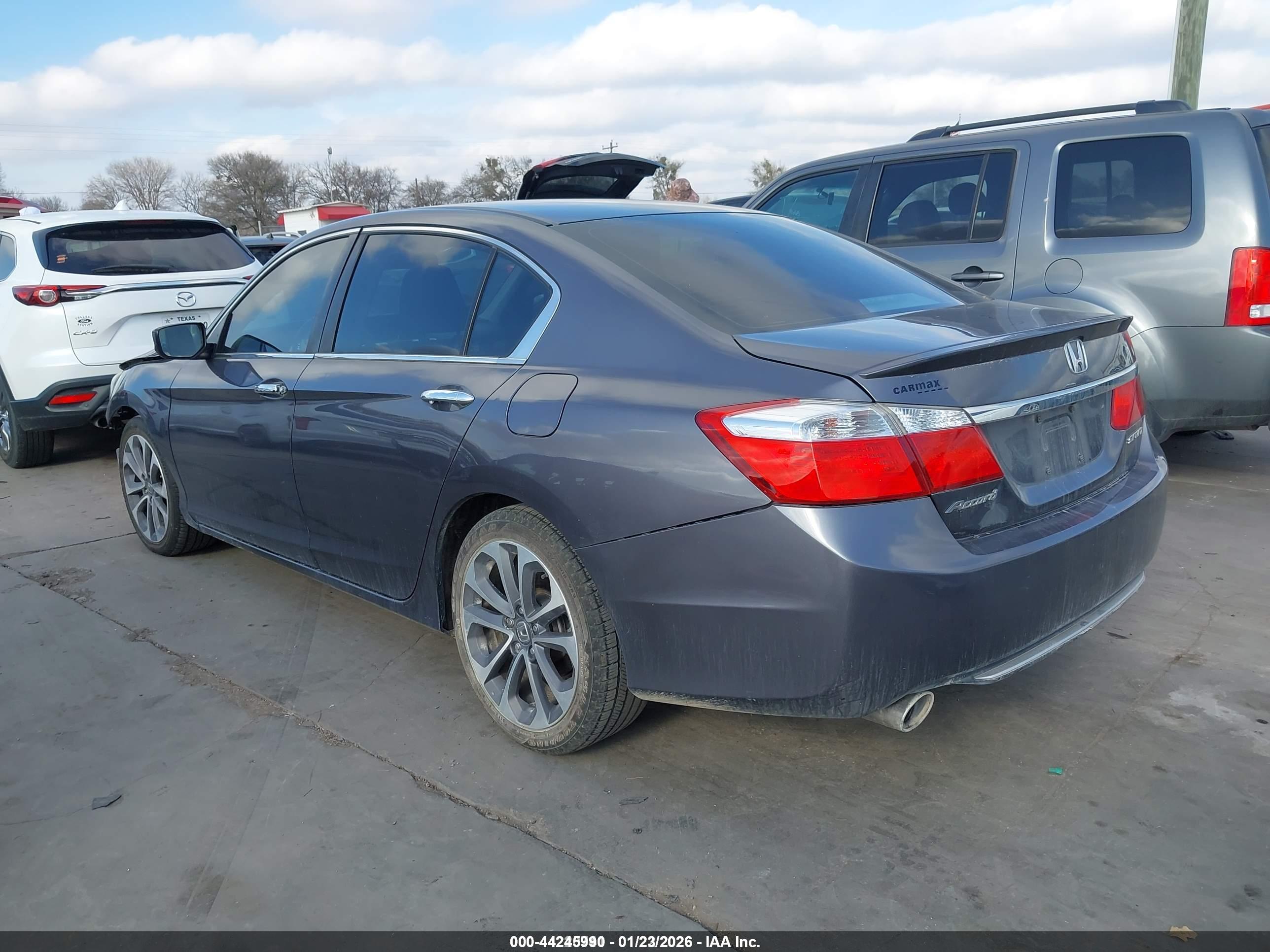 HONDA ACCORD image 3