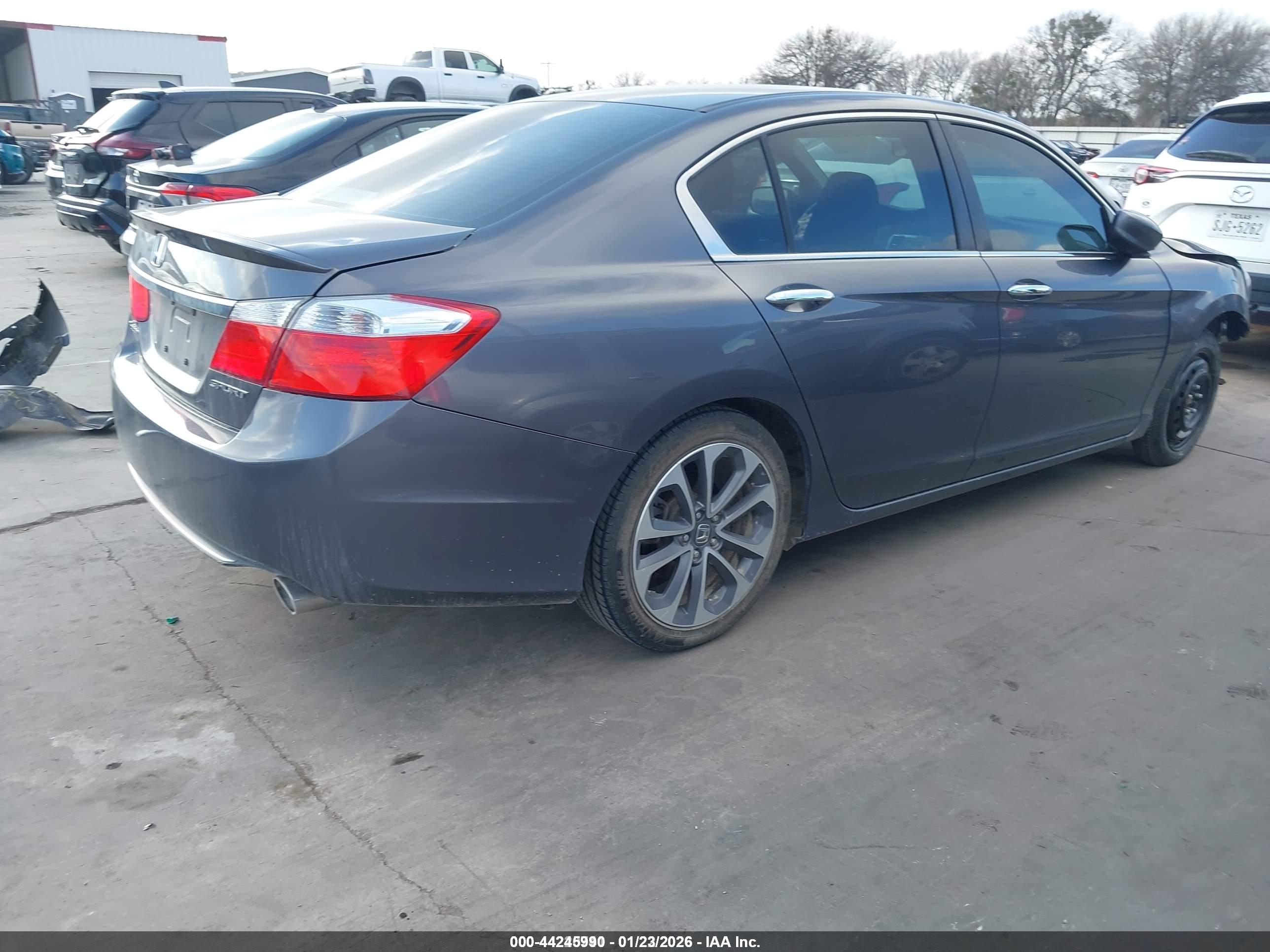HONDA ACCORD image 4