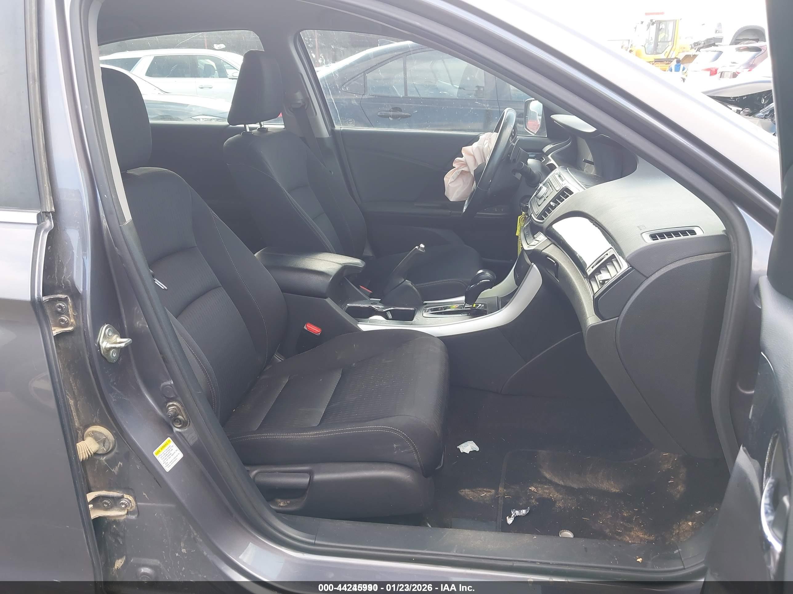HONDA ACCORD image 5