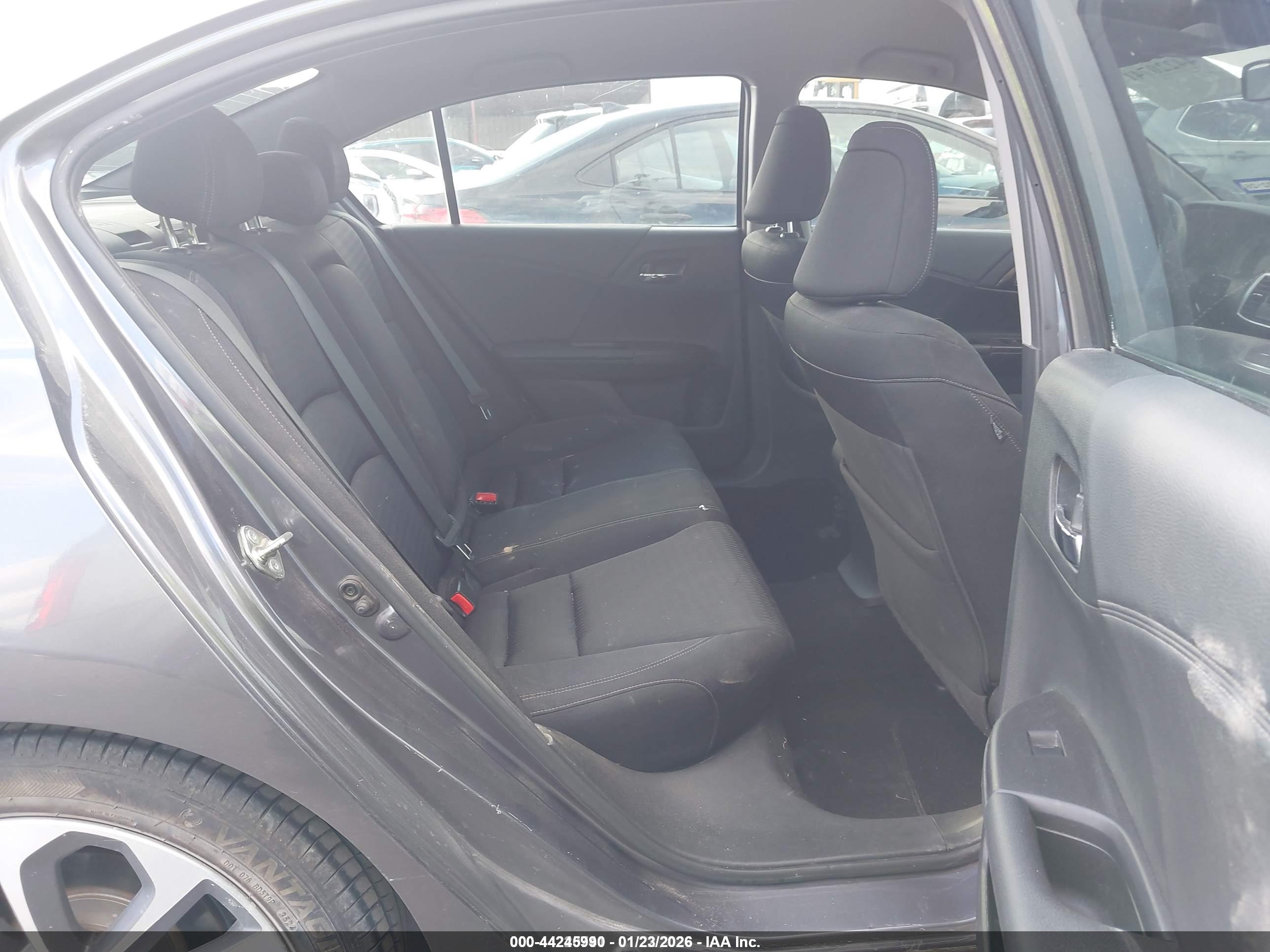 HONDA ACCORD image 8