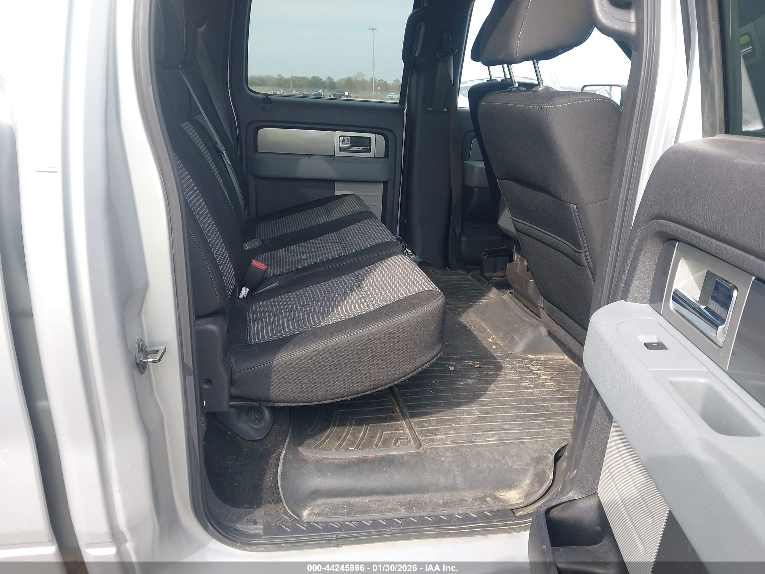 FORD F-150 image 8
