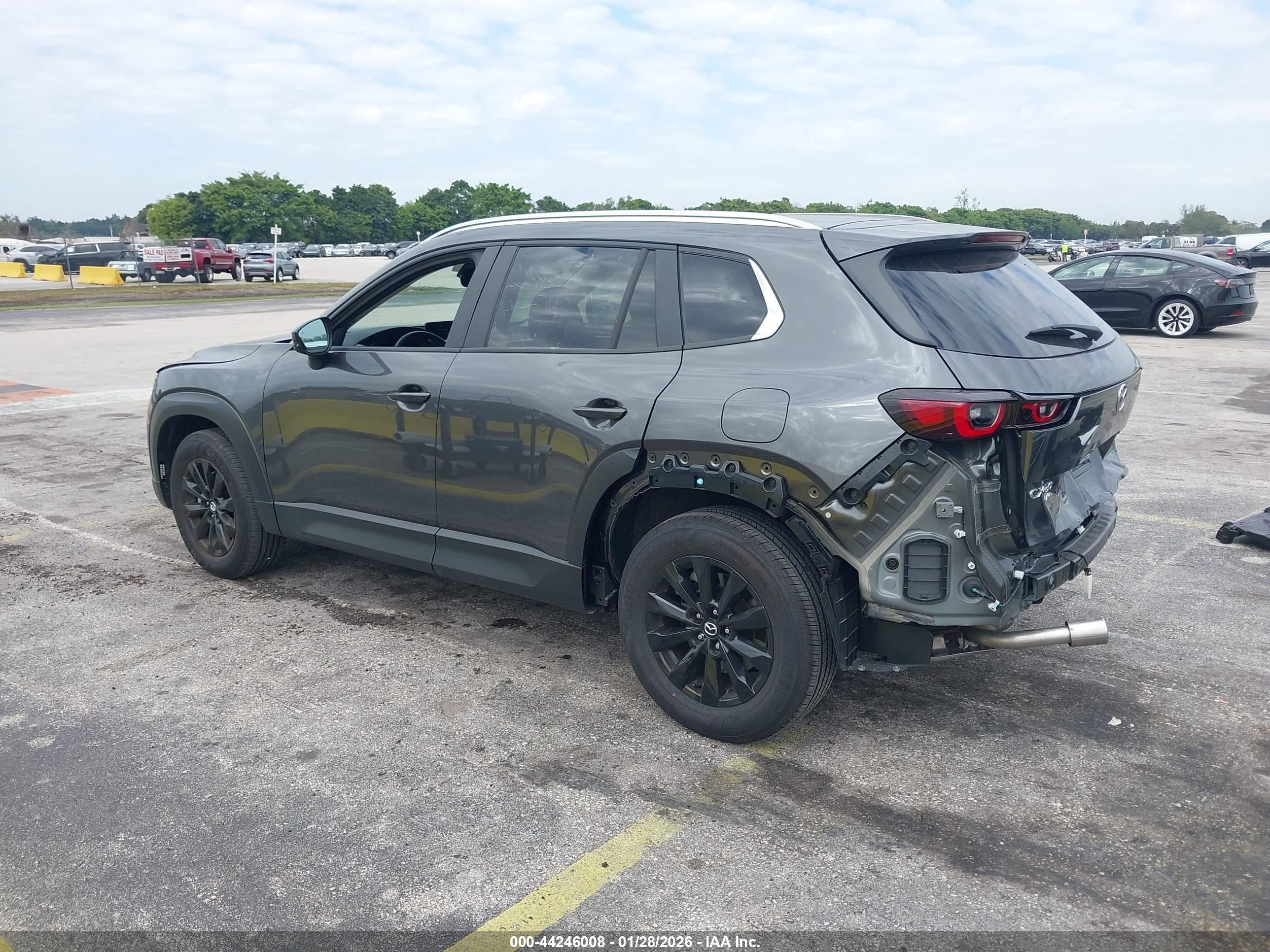 MAZDA CX-50 image 3