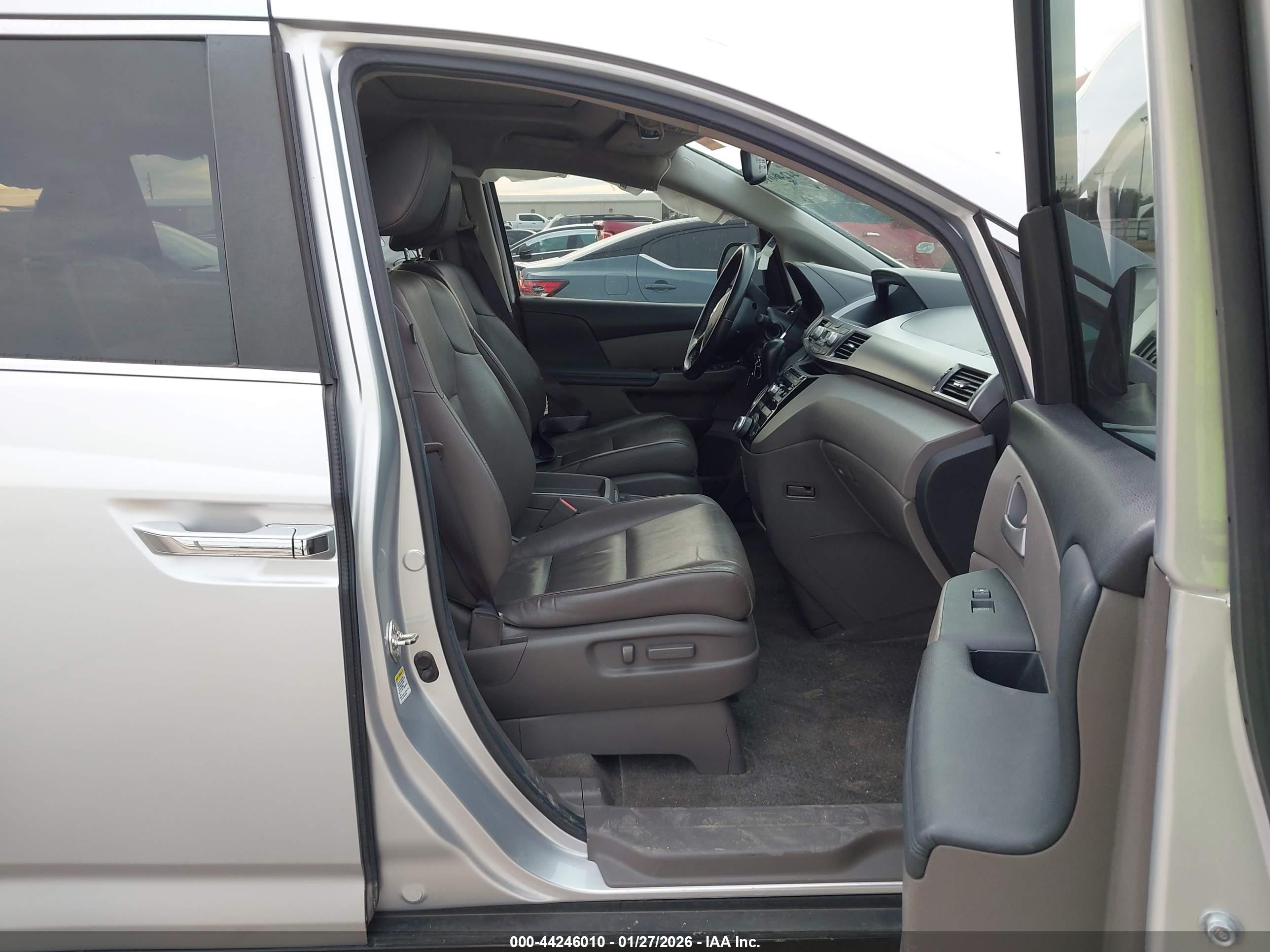 HONDA ODYSSEY image 5