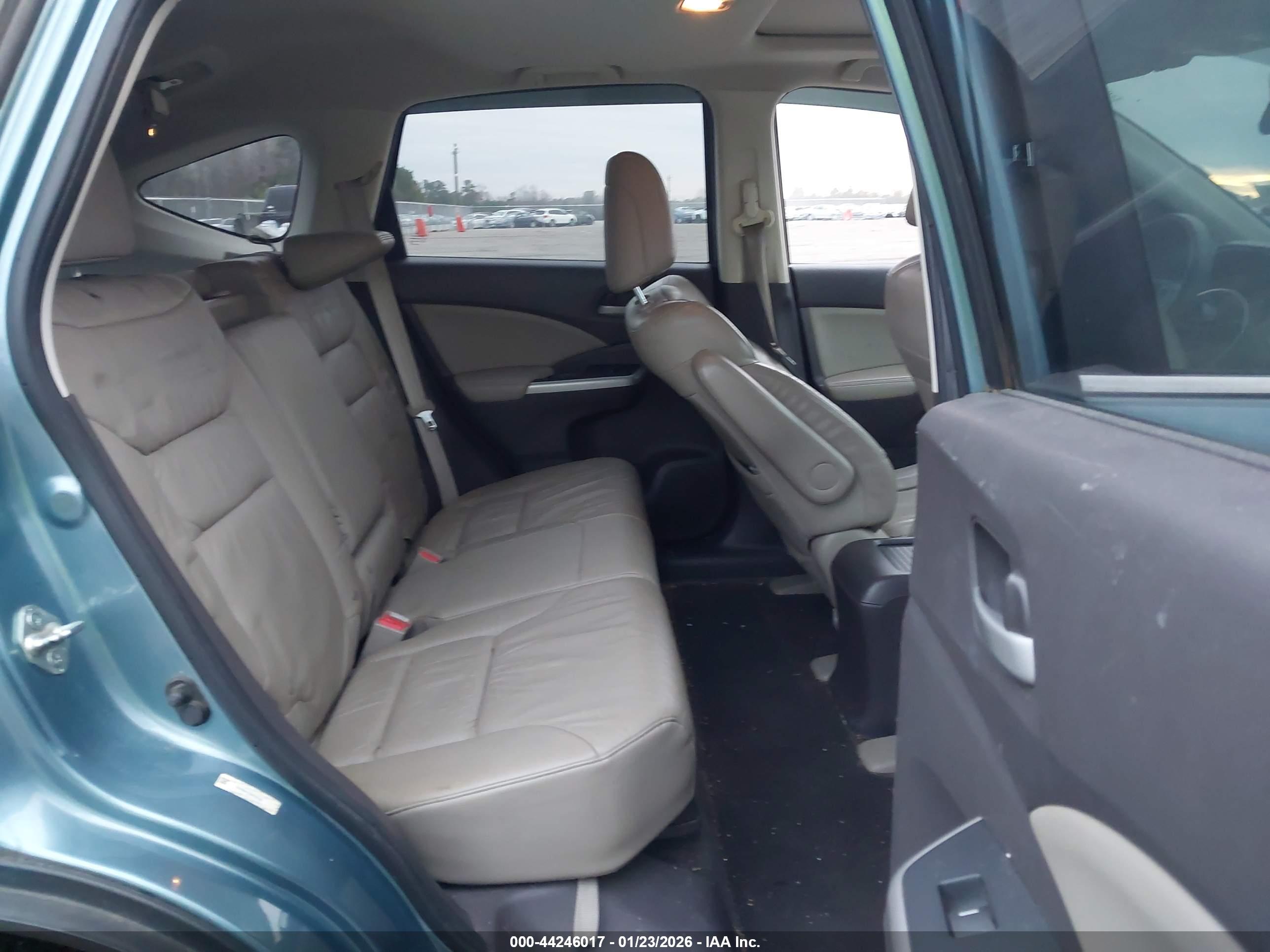 HONDA CR-V image 8