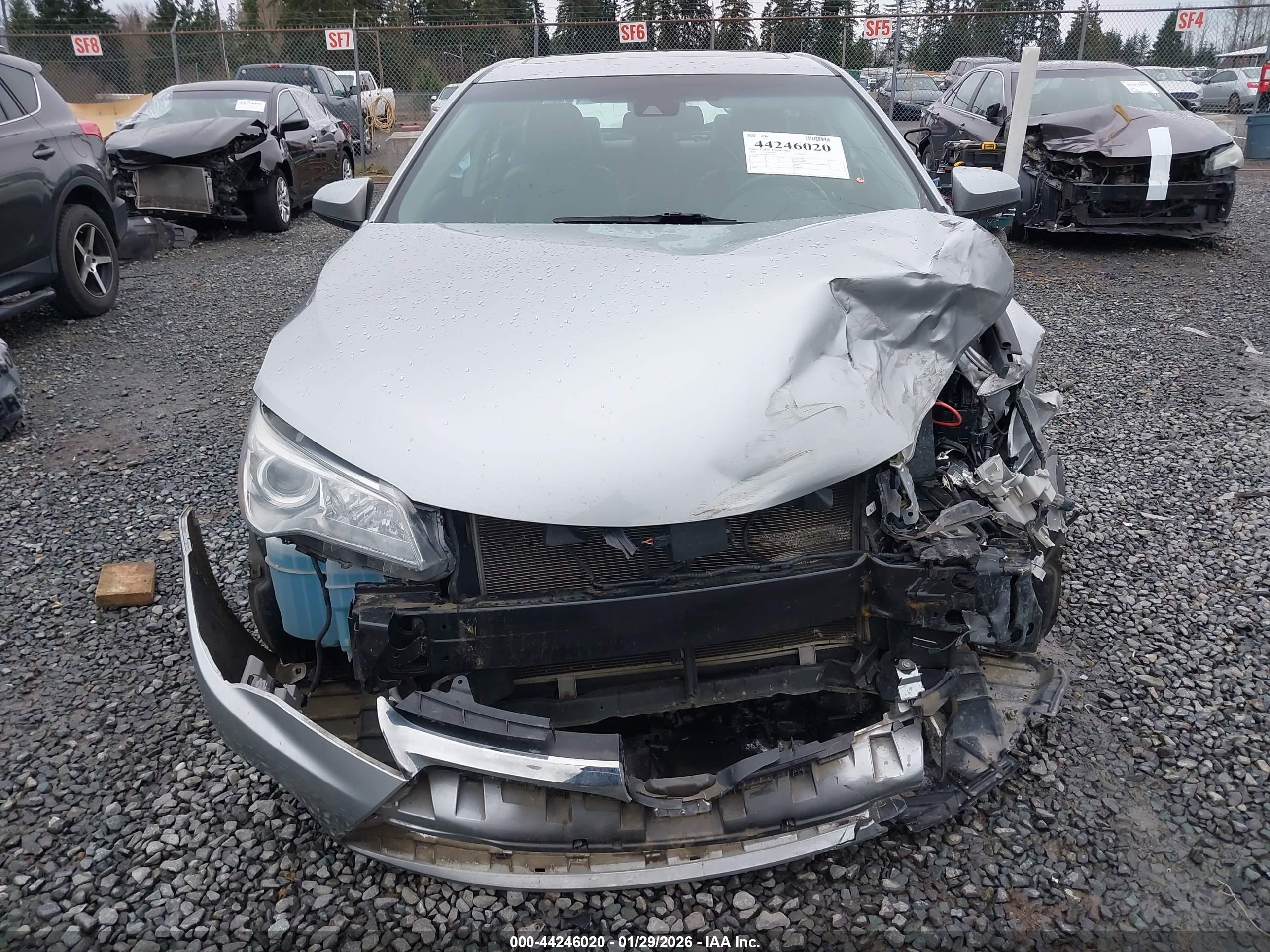 TOYOTA CAMRY image 6